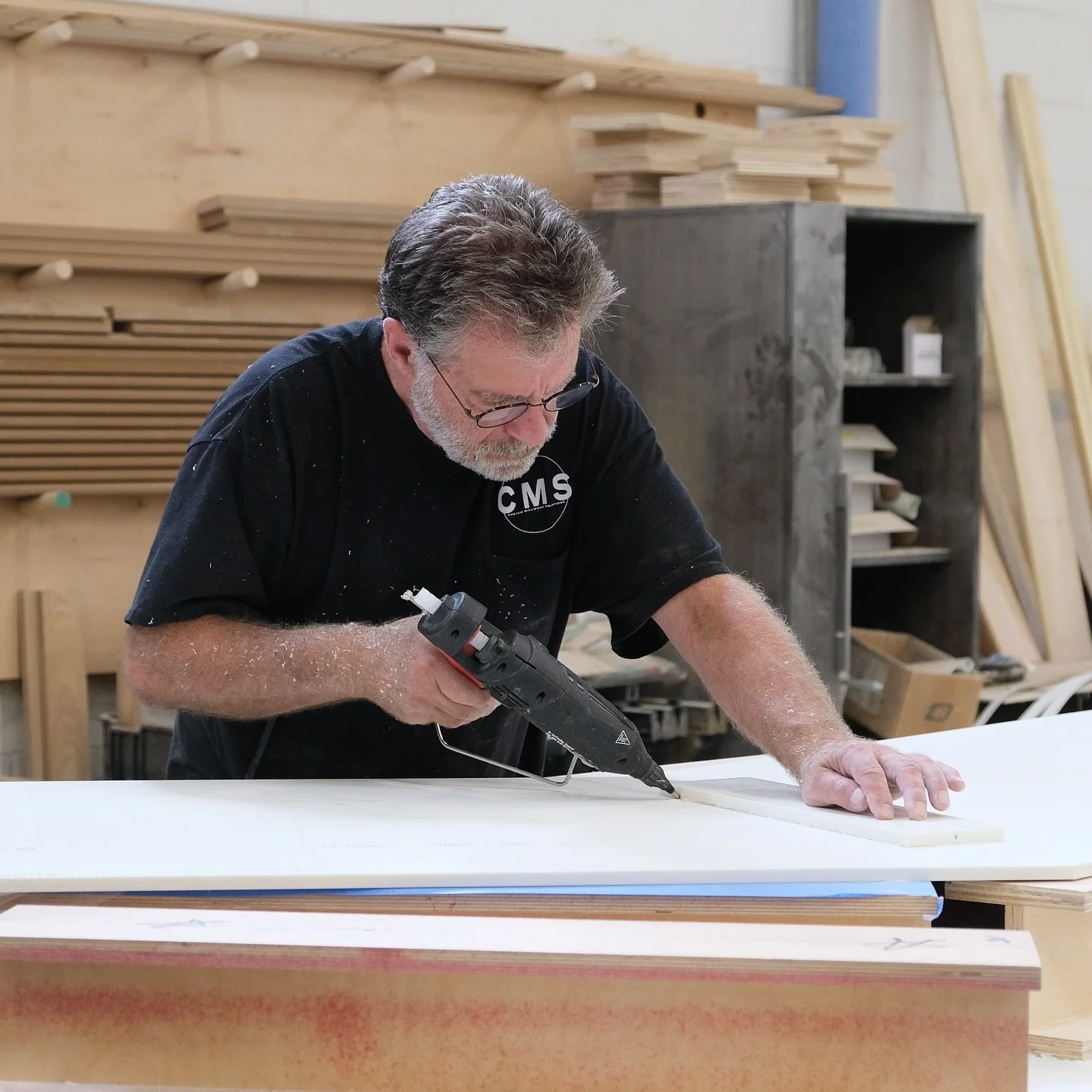 After carefully routing this solid surface to create a perfect seam for an upcoming project in Middleburg Heights, our team is applying a two-part adhesive and finishing the edging. Next up, we&rsquo;ll sand and buff it to a smooth finish 👍
.
.
.
#s