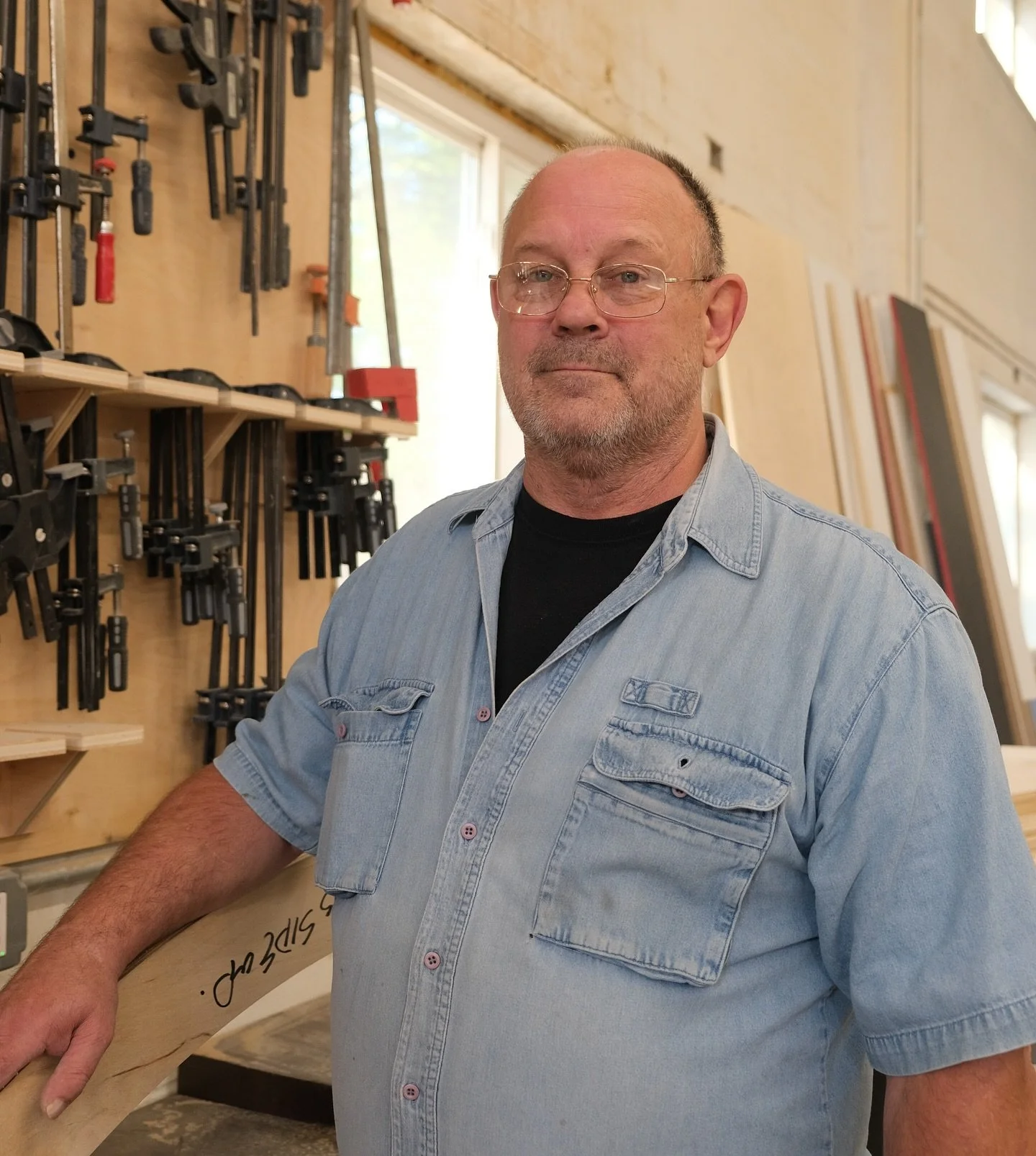 Meet Randy, our cabinetry and millwork specialist, who&rsquo;s been a key part of our team for almost two years! 👋

Favorite project (featured on the second slide): &ldquo;I&rsquo;d have to say Squire Patton Boggs. It was a lot of fun figuring out a