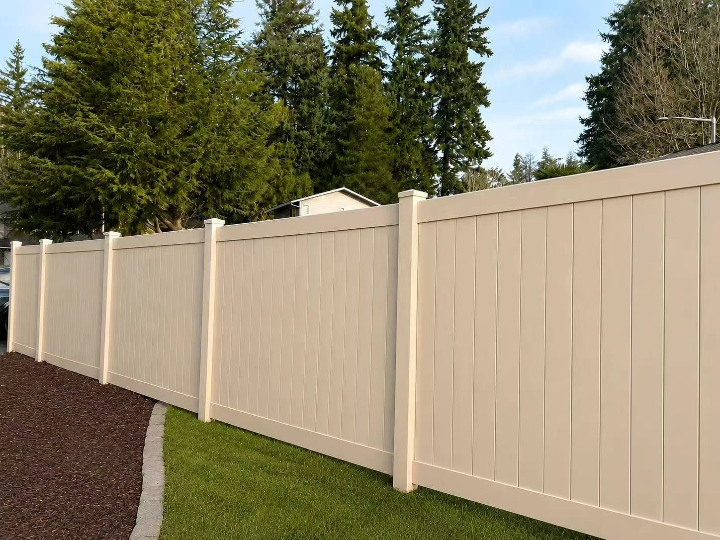 ST001 – 6FT Tan Privacy Vinyl Fence