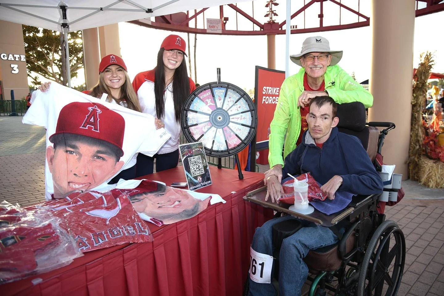 Time is running out! There are only FOUR days left until our 25th Annual Strides 3K/5K at Angel Stadium in Anaheim&mdash;and online registration closes tomorrow at 11:59 PM! You can still register in person on event day, but don&rsquo;t wait if you w