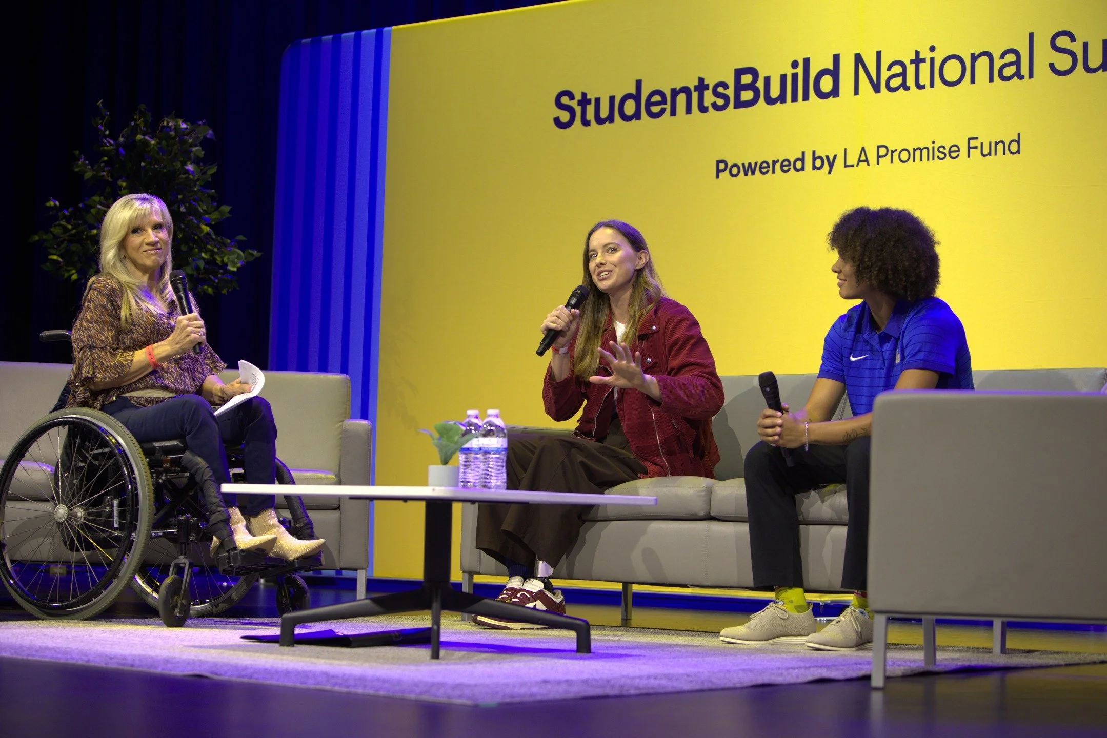 Easterseals SoCal was proud to sponsor the StudentsBuild National Summit, welcoming thousands of students from across Southern California to the YouTube Theater in Inglewood.

During the event, Alyssa Kavner, Vice President of Clinical Training in Au