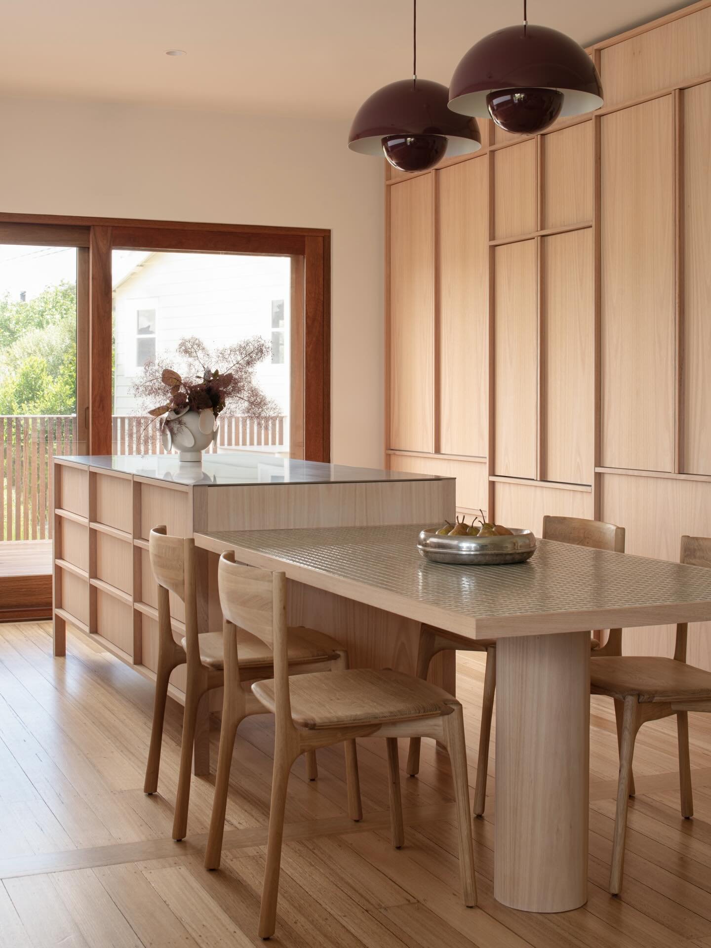 LAGOM HOUSE 
 
Every space has been carefully considered to serve a purpose, with moments throughout the home designed to prompt calm, relaxation, and everyday mindfulness.

The result is a home that feels balanced and grounded, a calm backdrop for l