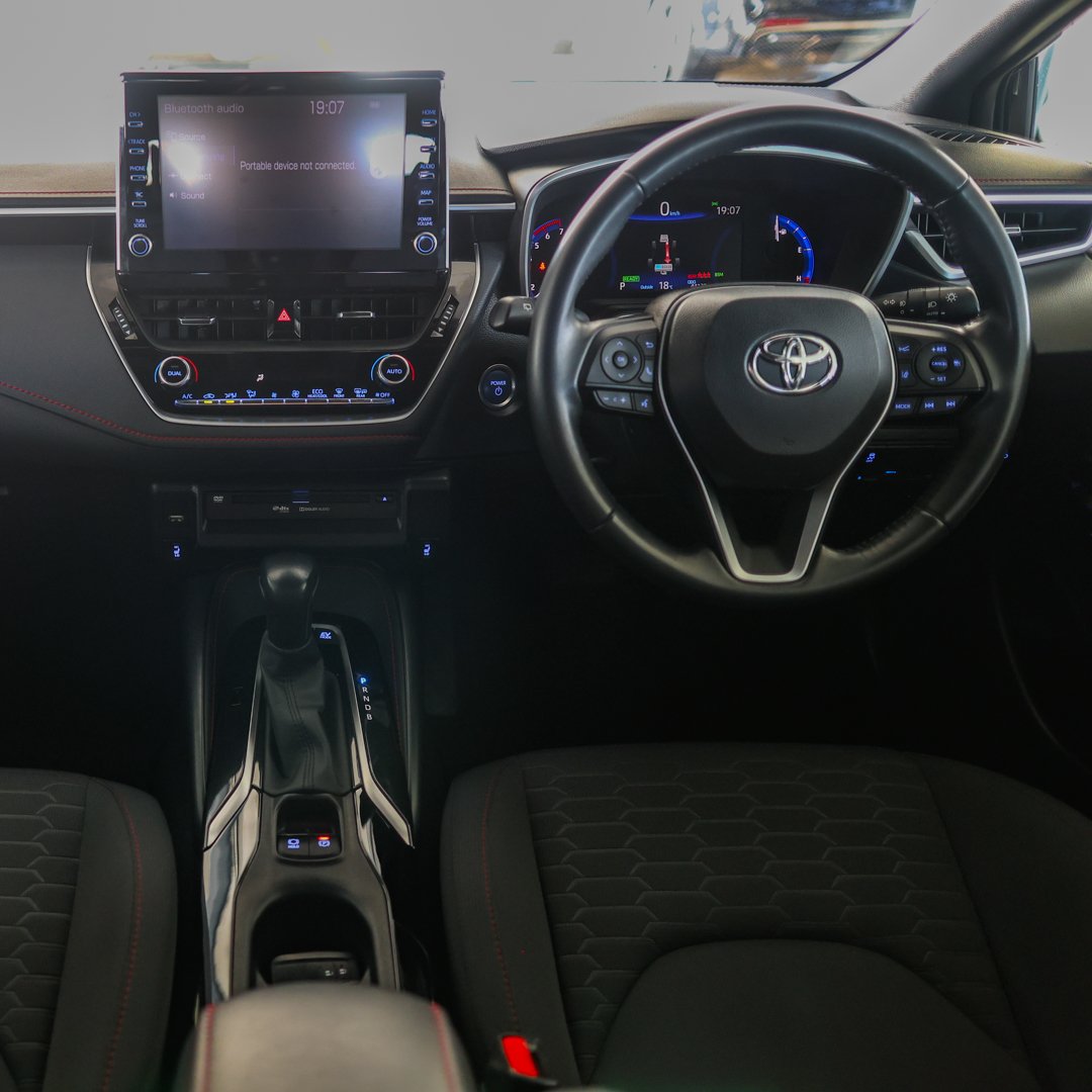 deluxe-corolla-1080-10.jpg