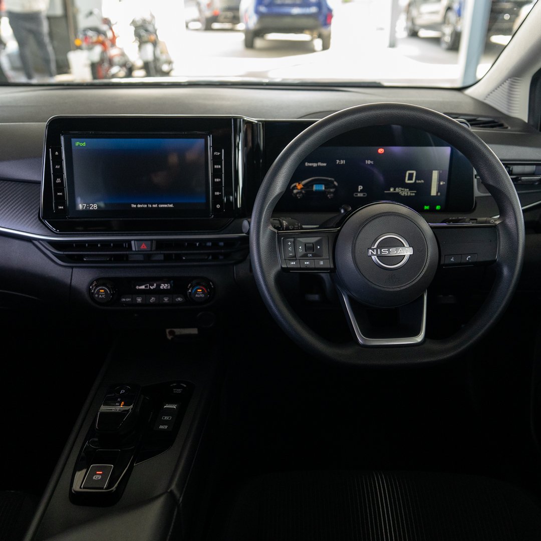 Nissan Note-04.jpg