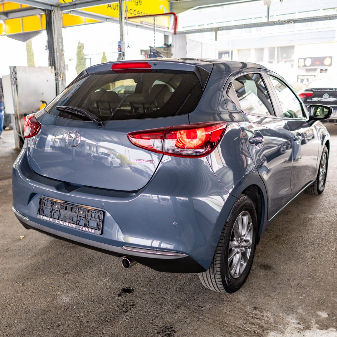 deluxe - mazda2 - 1080-04.jpg