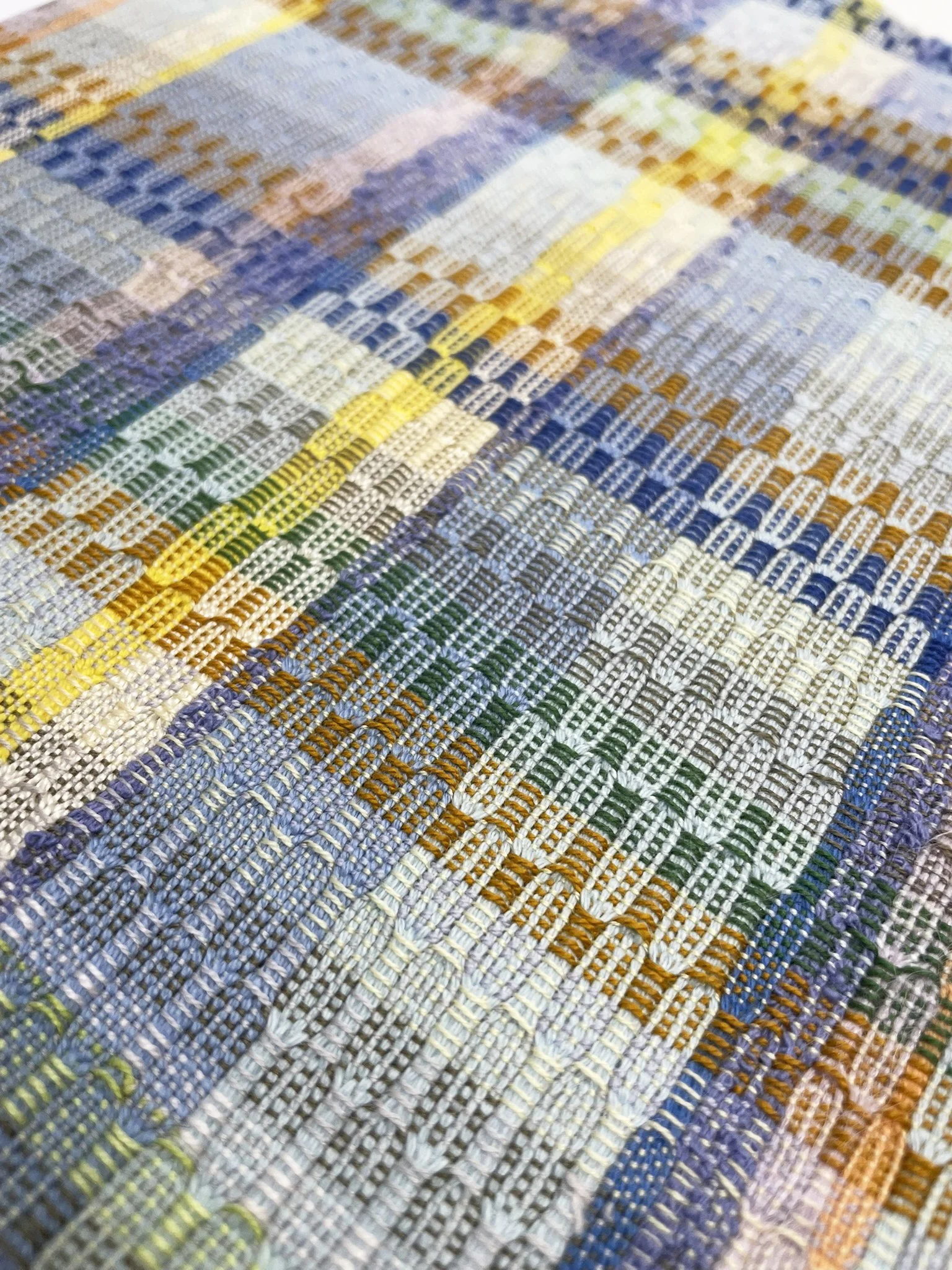 000240_Details 2.jpg
