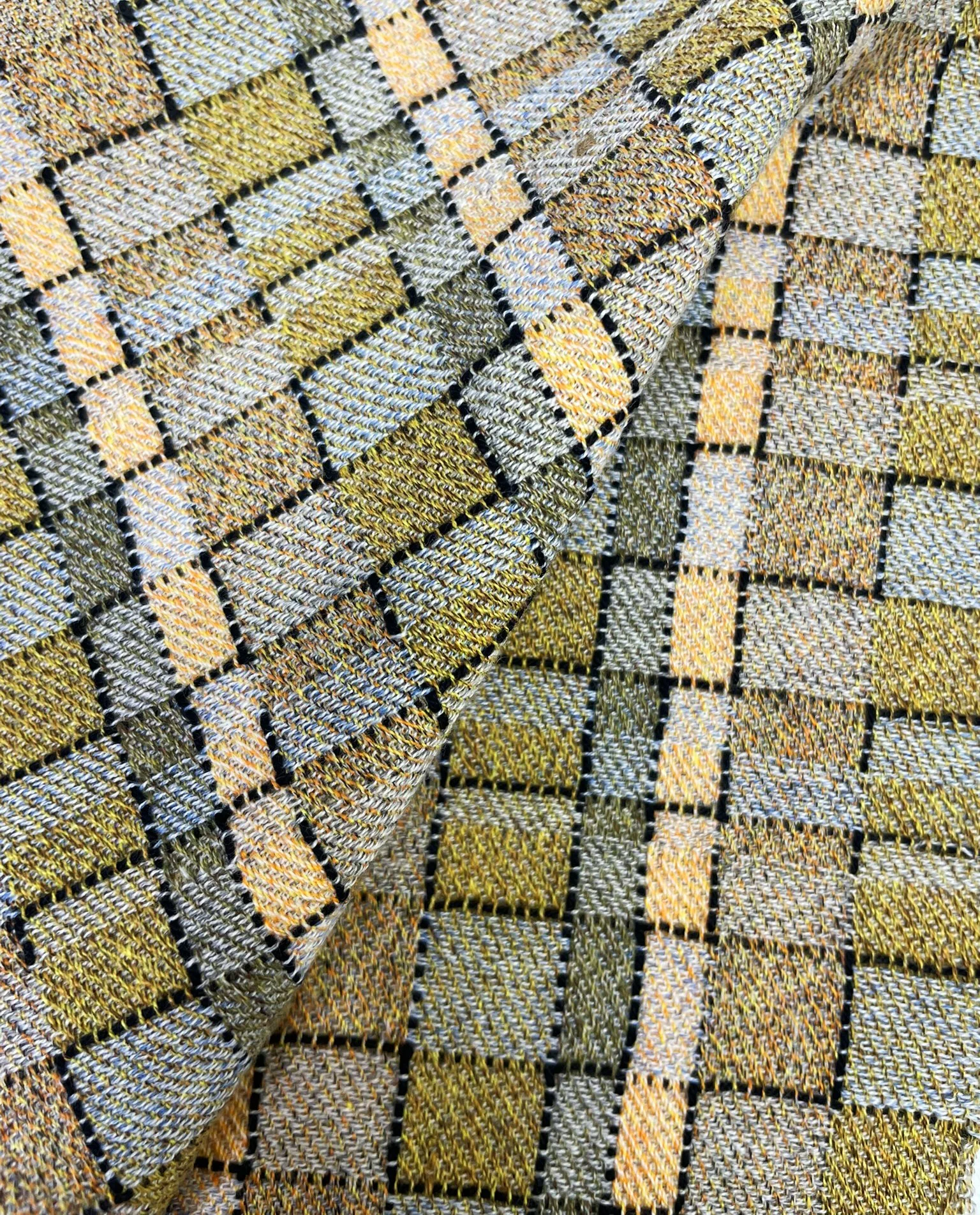 000214_Details 2.jpg