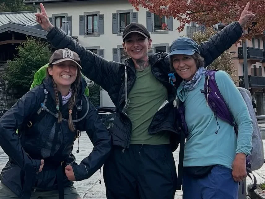 WE FREAKING MADE IT!!!! Im so proud of all of us for crushing this trail and surviving 10 days of long and steep trails. It was strenuous but so rewarding 🏔️ Here’s just a handful of the photos from the trail. A couple of us out there at some
