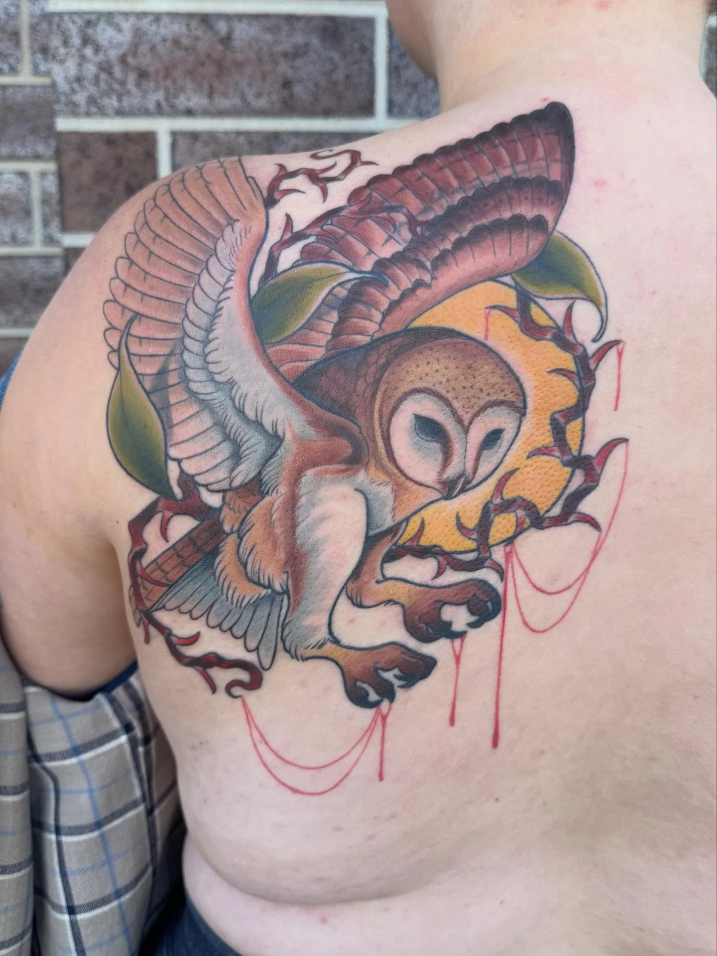 Super love how this spooky barn owl came out ♥️ 🦉 lines and black healed, color fresh .
.
.
.
.
.
.
. 
.
. #healed #fresh #barnowl #thorns #owltattoo #iowacity #art #iowa #iowatattooartist #iowatattoos #iowaartist #tattoos #tattooer #tattooar