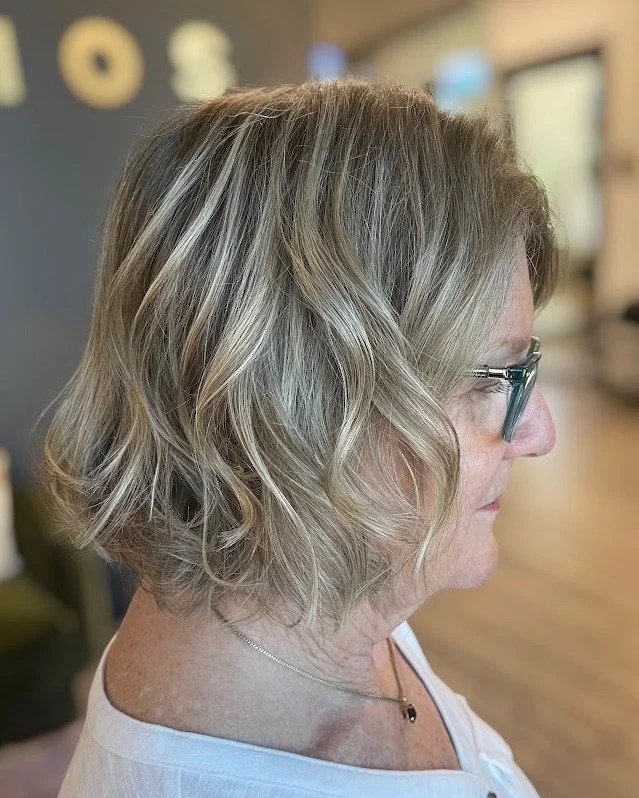 Fresh, fun, and full of movement! 💫 

This softly curled bob by Jacob is the perfect mix of texture and bounce &mdash; a timeless look that never goes out of style. Whether you wear it sleek or with waves, this cut brings effortless confidence and s