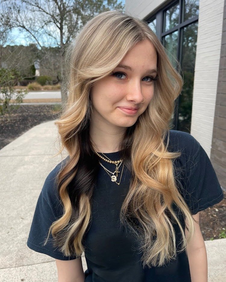 Soft blondes with a little contrast just hit different 🤍

Madison created this bright, blended blonde while keeping that darker tone underneath for dimension and interest. Finished with loose waves for an easy, effortless feel &mdash; the kind of ha