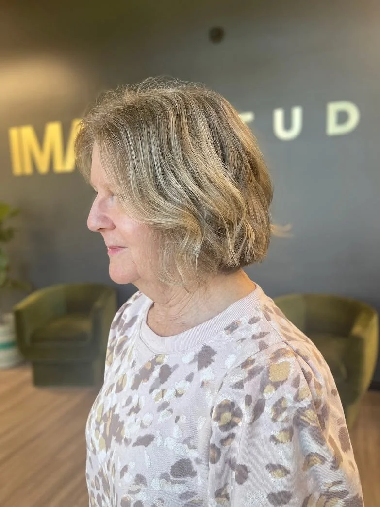 A classic bob moment ✨ 

Jacob really nailed this one &mdash; clean, modern, and so flattering. One of those cuts that just feels fresh the second you leave the salon ✨🍊

#ClementineAndHoney #BobCut #JacobDidThat #FreshHair #ClientLove #NextonSquare