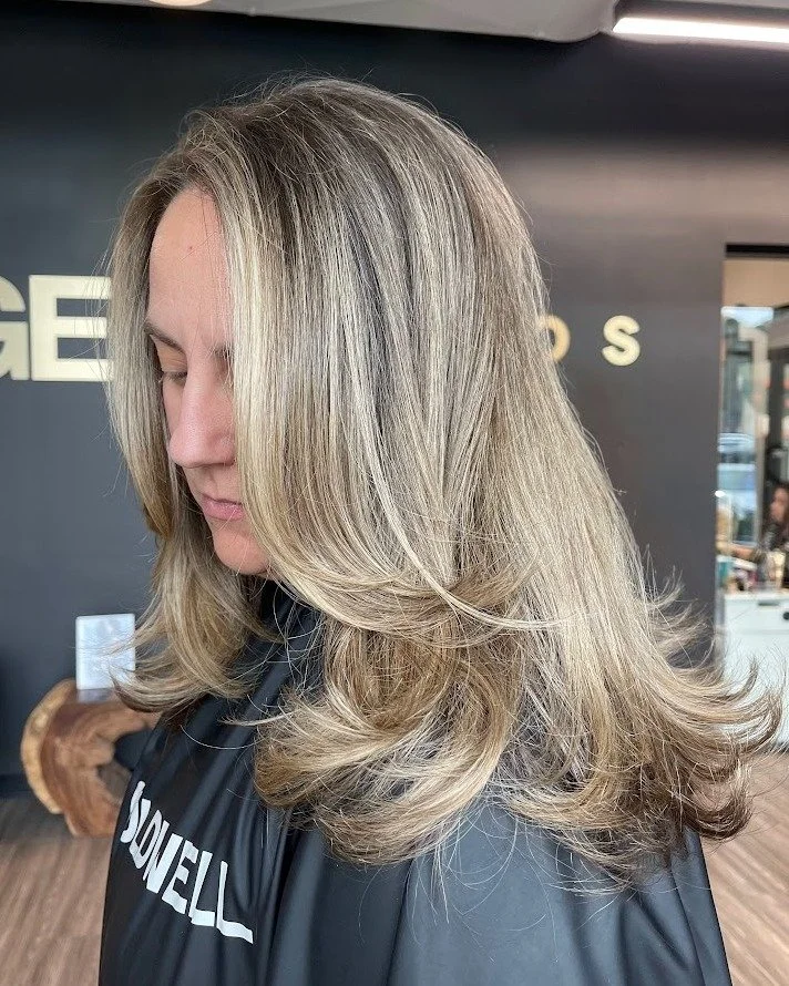Soft layers and beautiful blonde by Madison ✨

This color has the perfect balance of brightness and dimension, finished with a cut that gives the hair so much movement and shape.

#ClementineAndHoney #MadisonDidThat #BlondeHair #LayeredHair #Dimensio