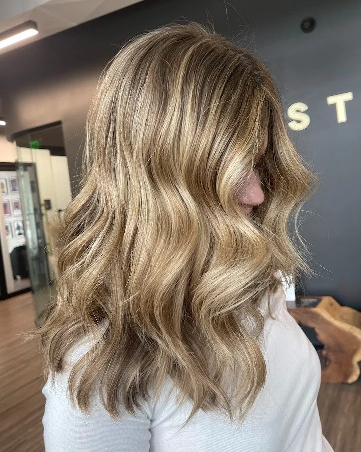 Balayage by Krista 🤎 

Soft dimension, natural brightness, and a flawless blend that gives this color so much movement and shine 🌼

#ClementineAndHoney #KristaDidThat #BalayageBlonde #HealthyHair #ClientLove #NextonSquare  #imagestudios #nexton #Bo