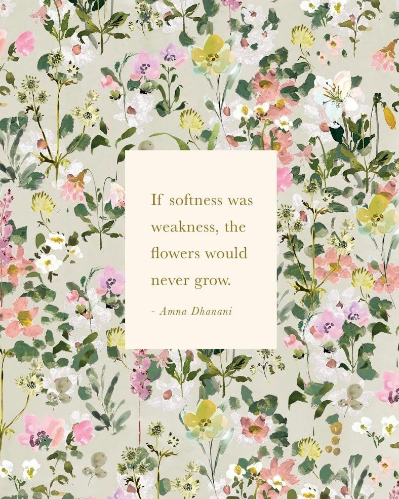 Monday Mindfulness 🍊🌿

"If softness was weakness, the flowers would never grow." - Anna Dhanani

Image by: @stephaniedyment 

 #ClementineandHoneyHair #mondaymindfulness #imagestudios #nexton