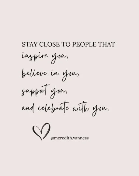 Monday Mindfulness 🍊🌿

"Stay close to the people that inspire you, believe in you, support you, and celebrate with you."

Image by: @meredith.vanness 

 #ClementineandHoneyHair #mondaymindfulness #imagestudios #nexton