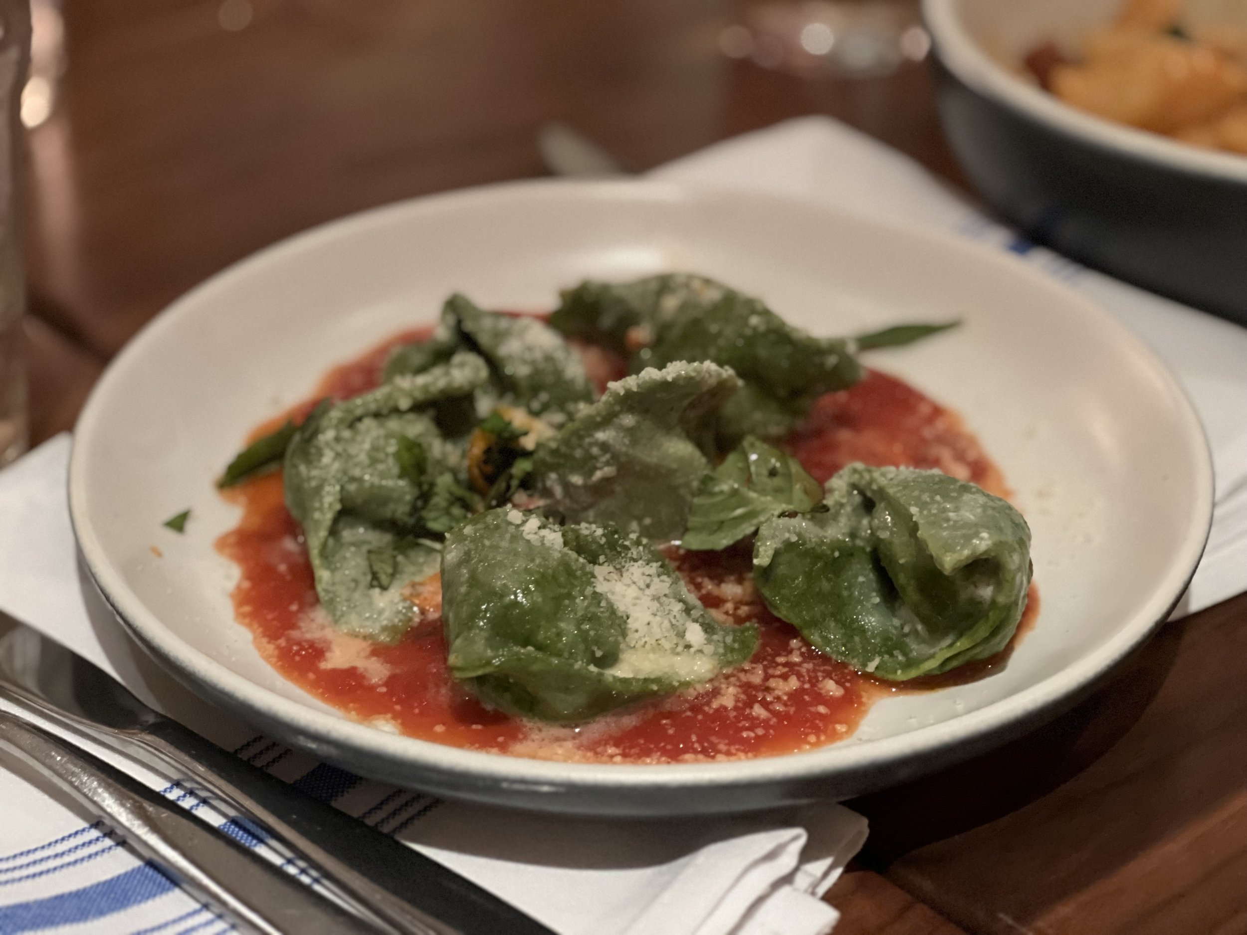 tortelloni_al_pomodoro.jpeg