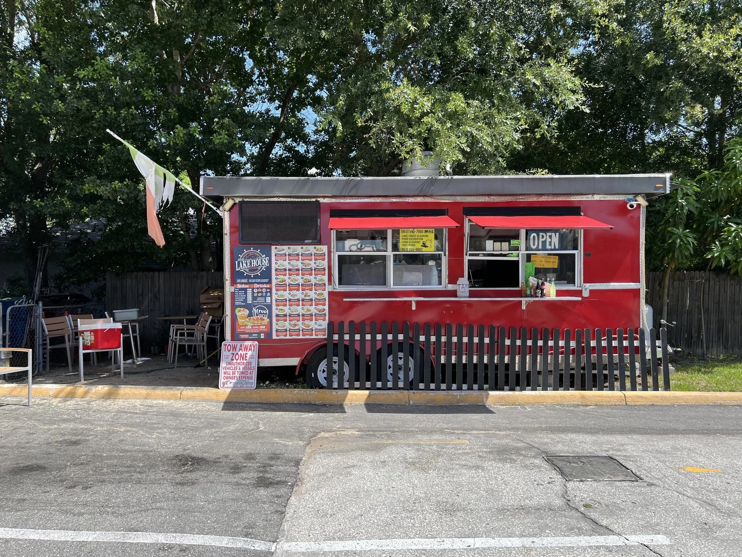 The Lakehouse Kitchen, Winter Haven, FL.