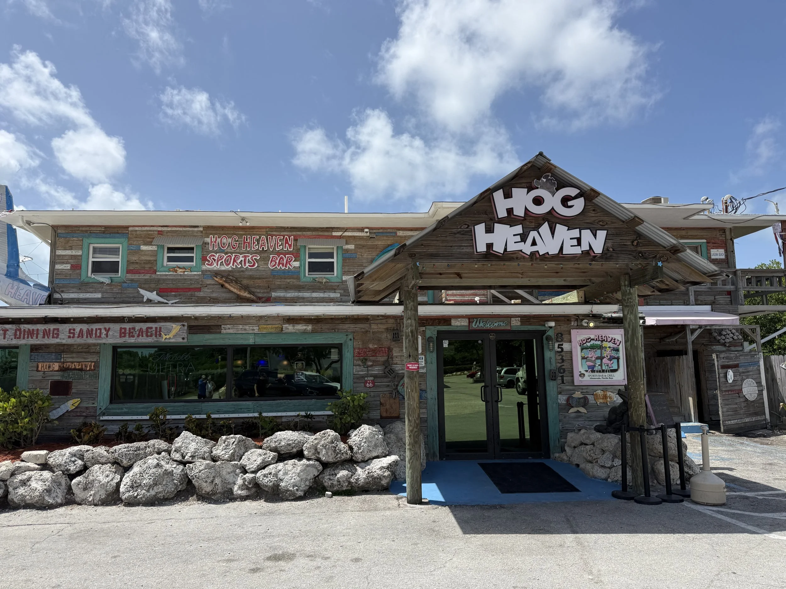 Hog Heaven Sports Bar &amp; Grill, Islamorada, FL.