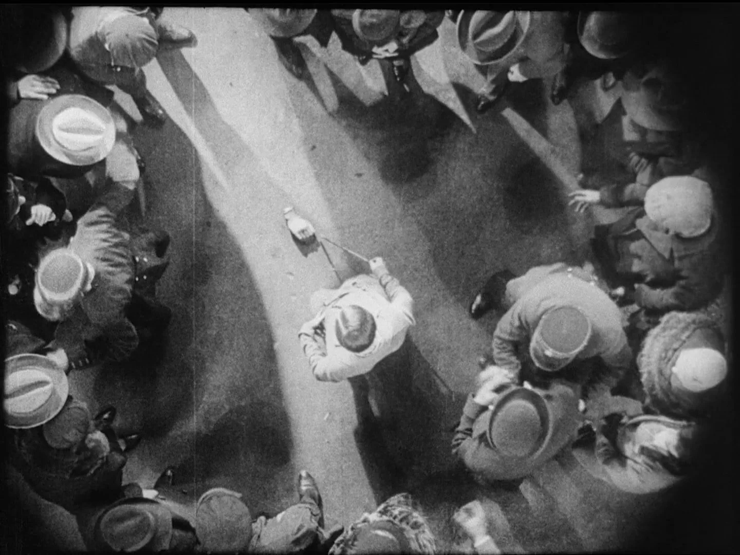Un chien andalou (1929)