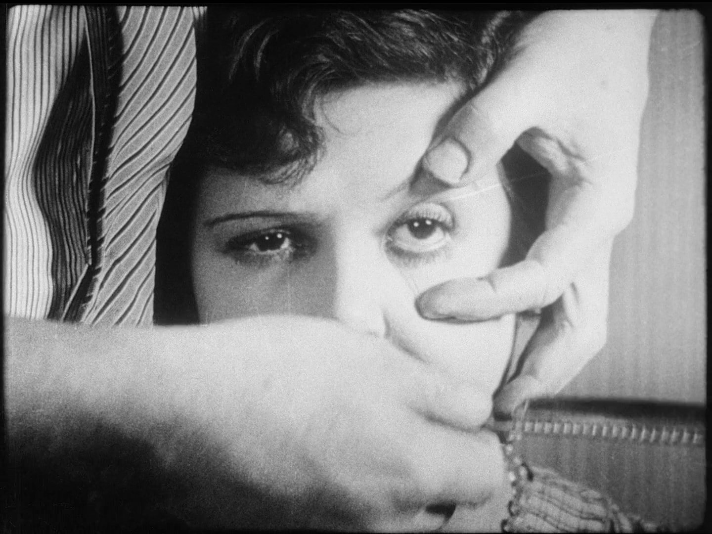 Un chien andalou (1929)