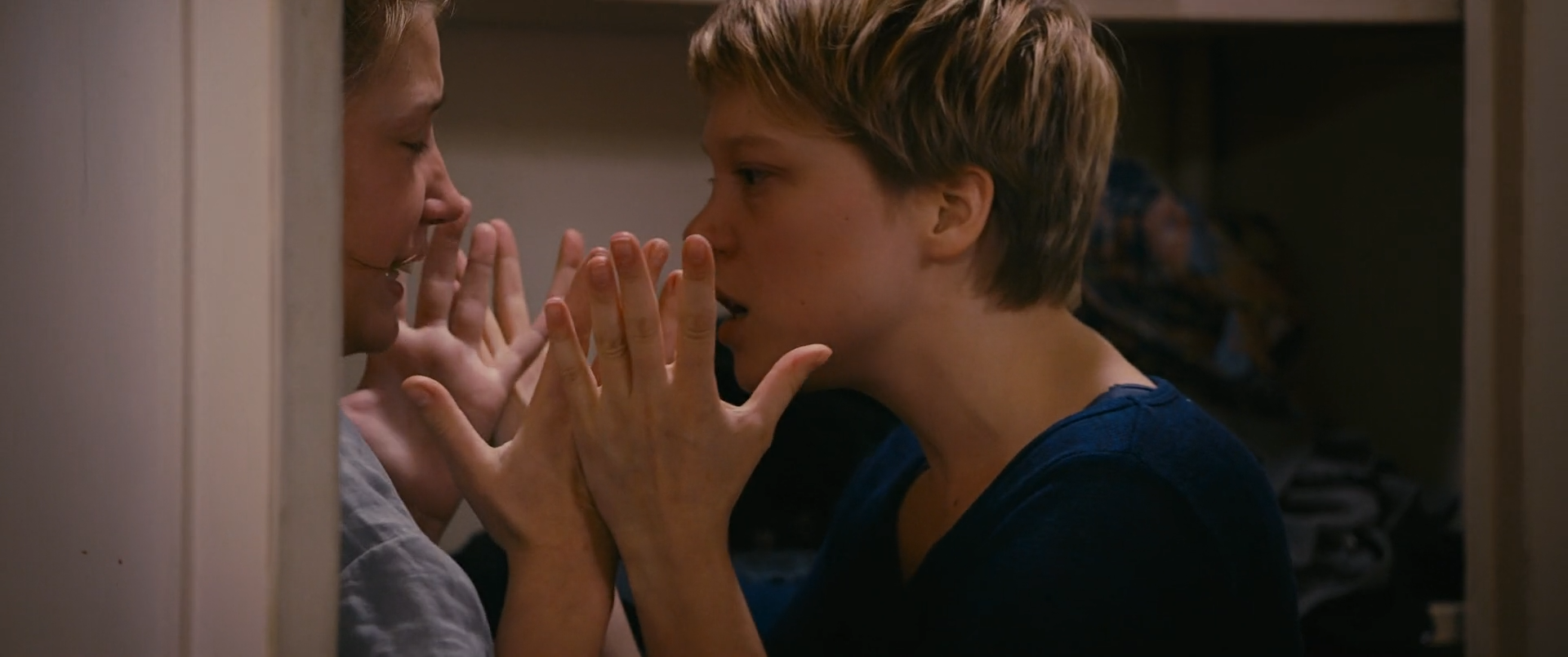 Blue is the Warmest Color - Filmspice 47.png