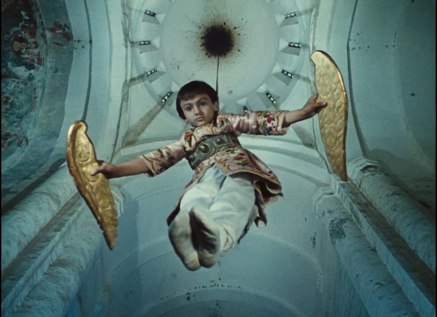 The Color of Pomegranates - Filmspice 45.png