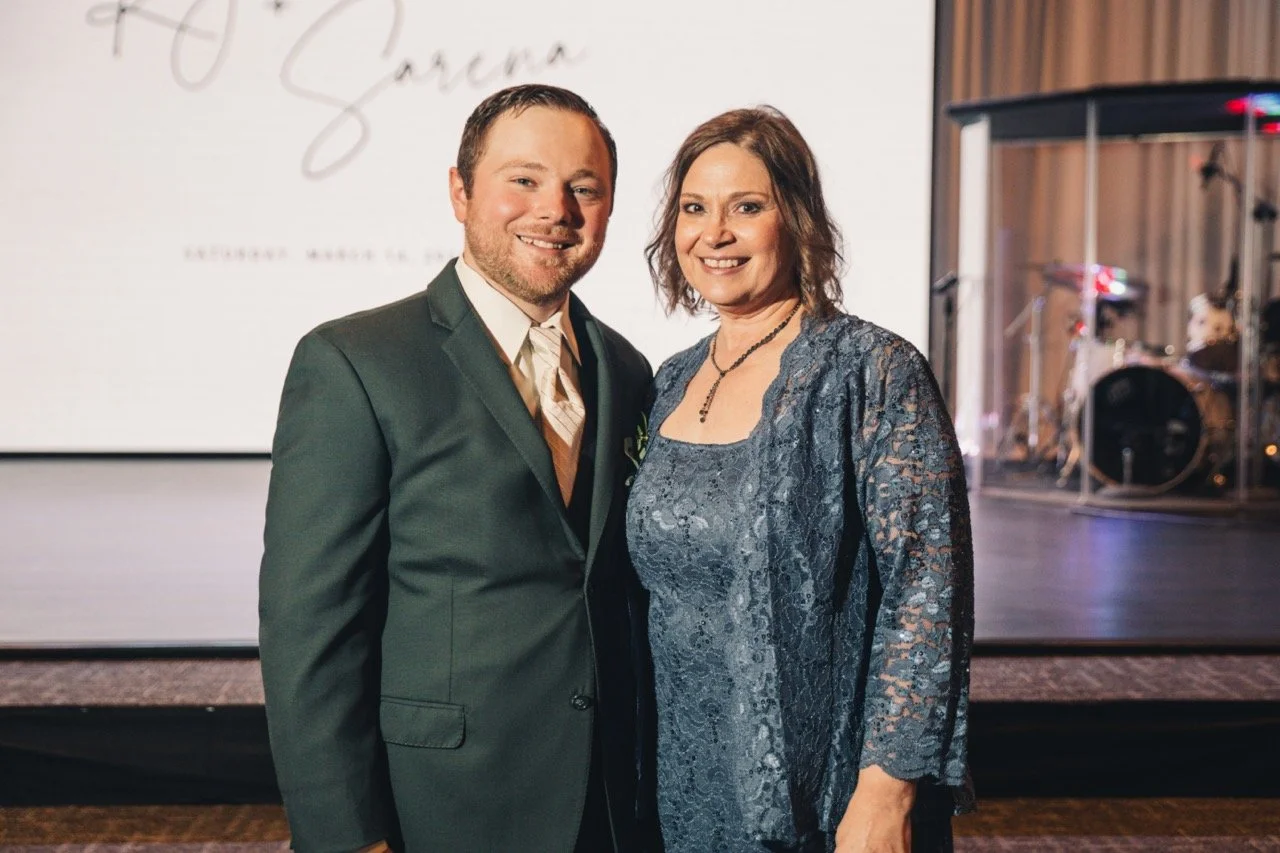 Leach Family 14 Large.jpeg