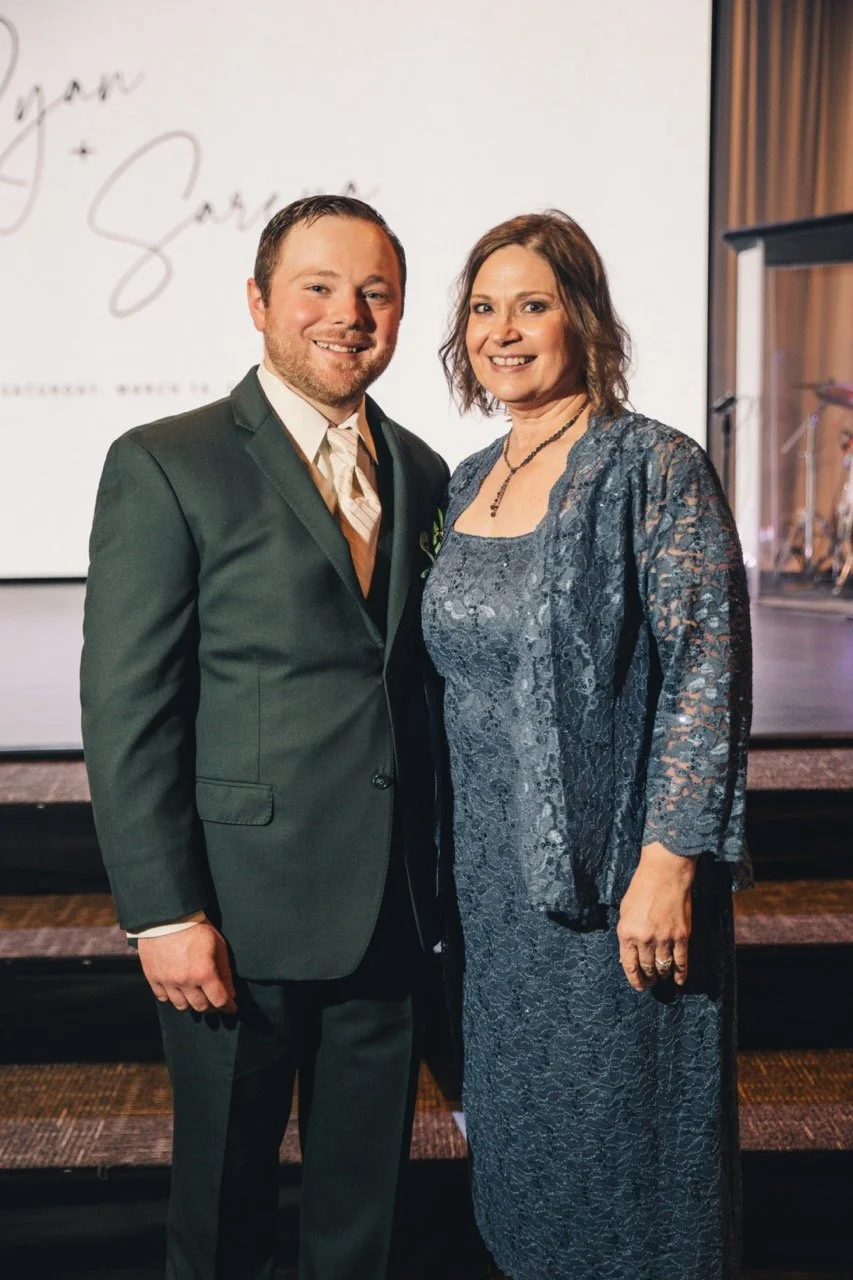 Leach Family 15 Large.jpeg