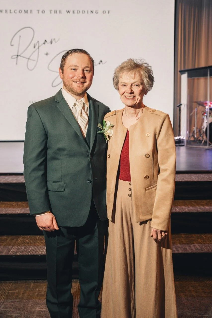 Leach Family 27 Large.jpeg