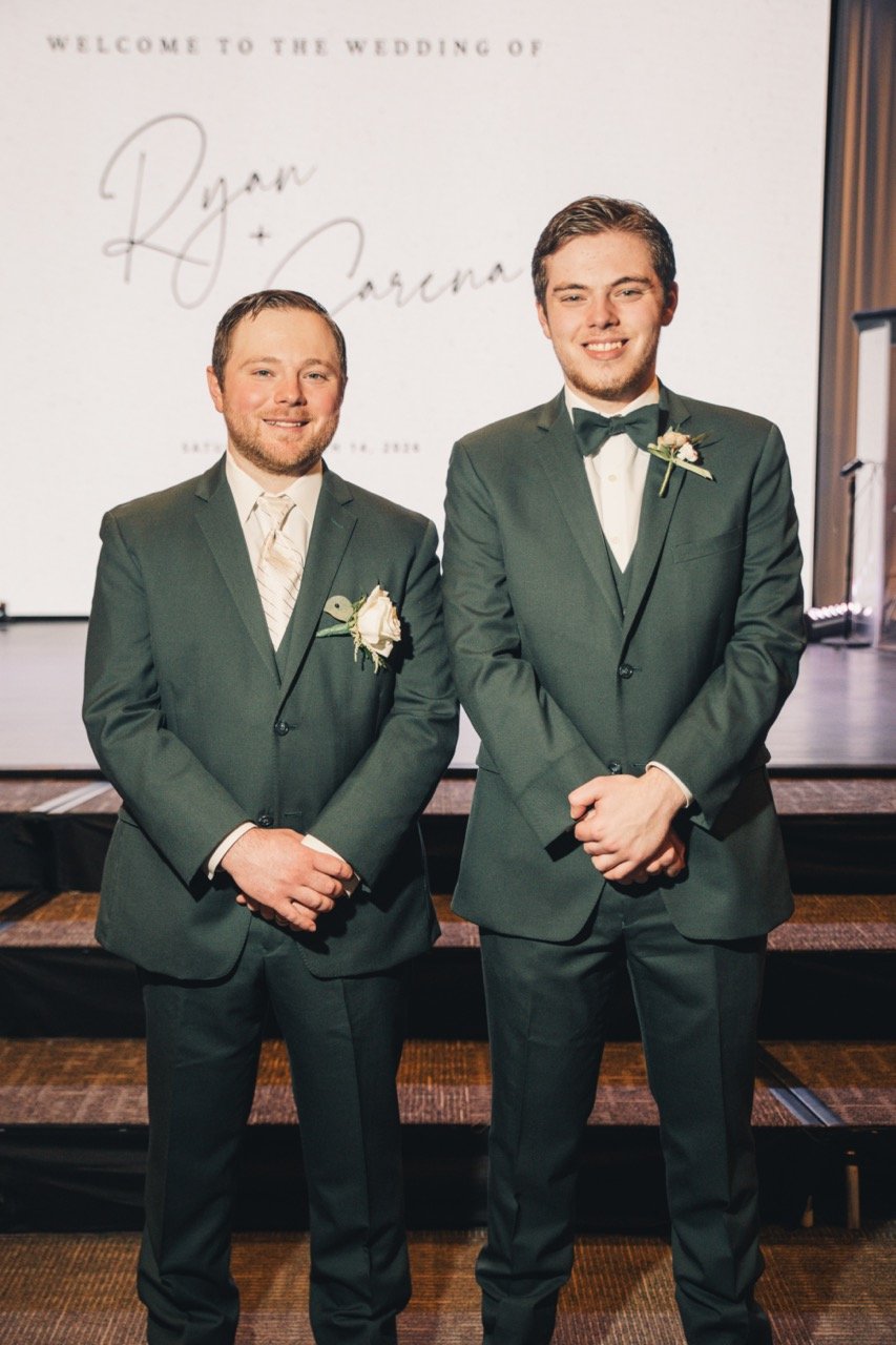 Leach Family 25 Large.jpeg