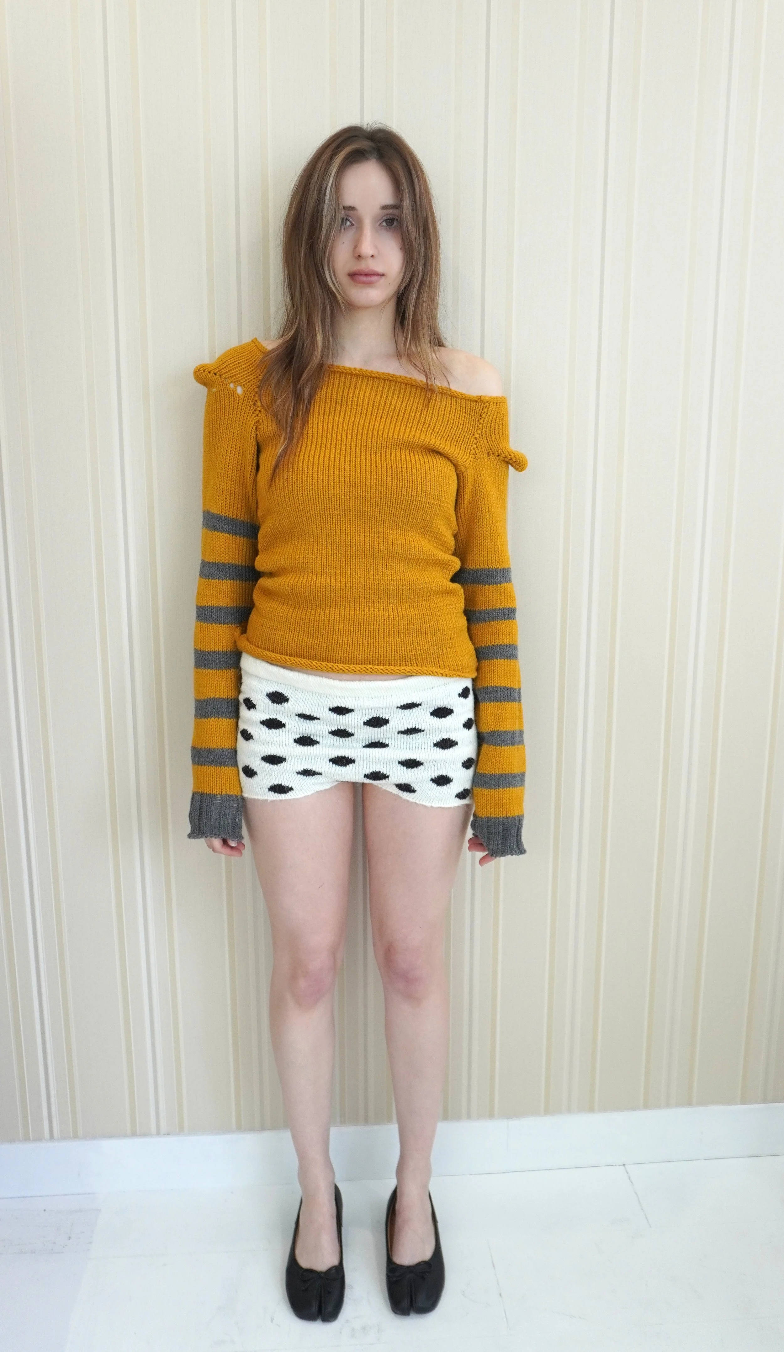 Crested Shoulder Knit (Full Length Sleeve)