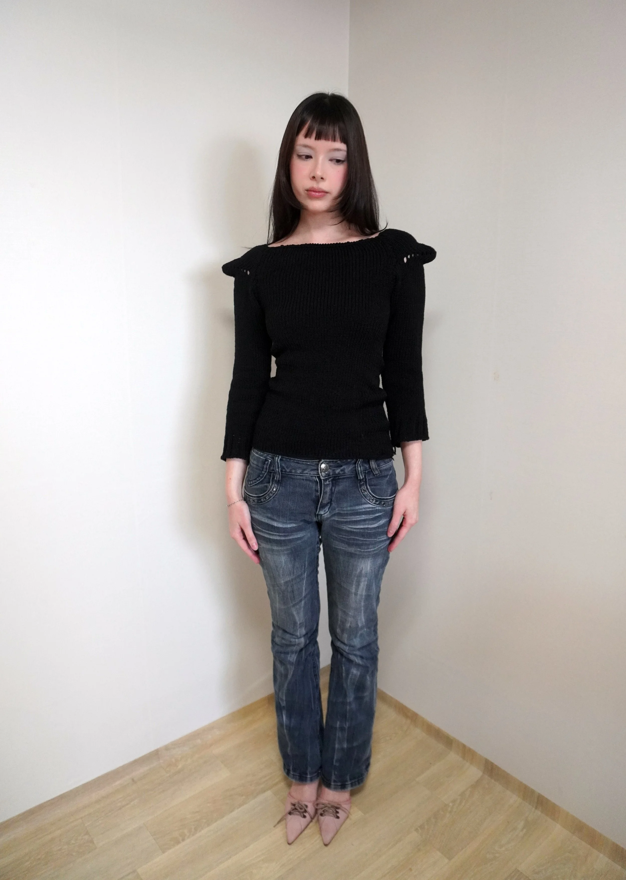 Crested Shoulder Knit (¾ Sleeve)