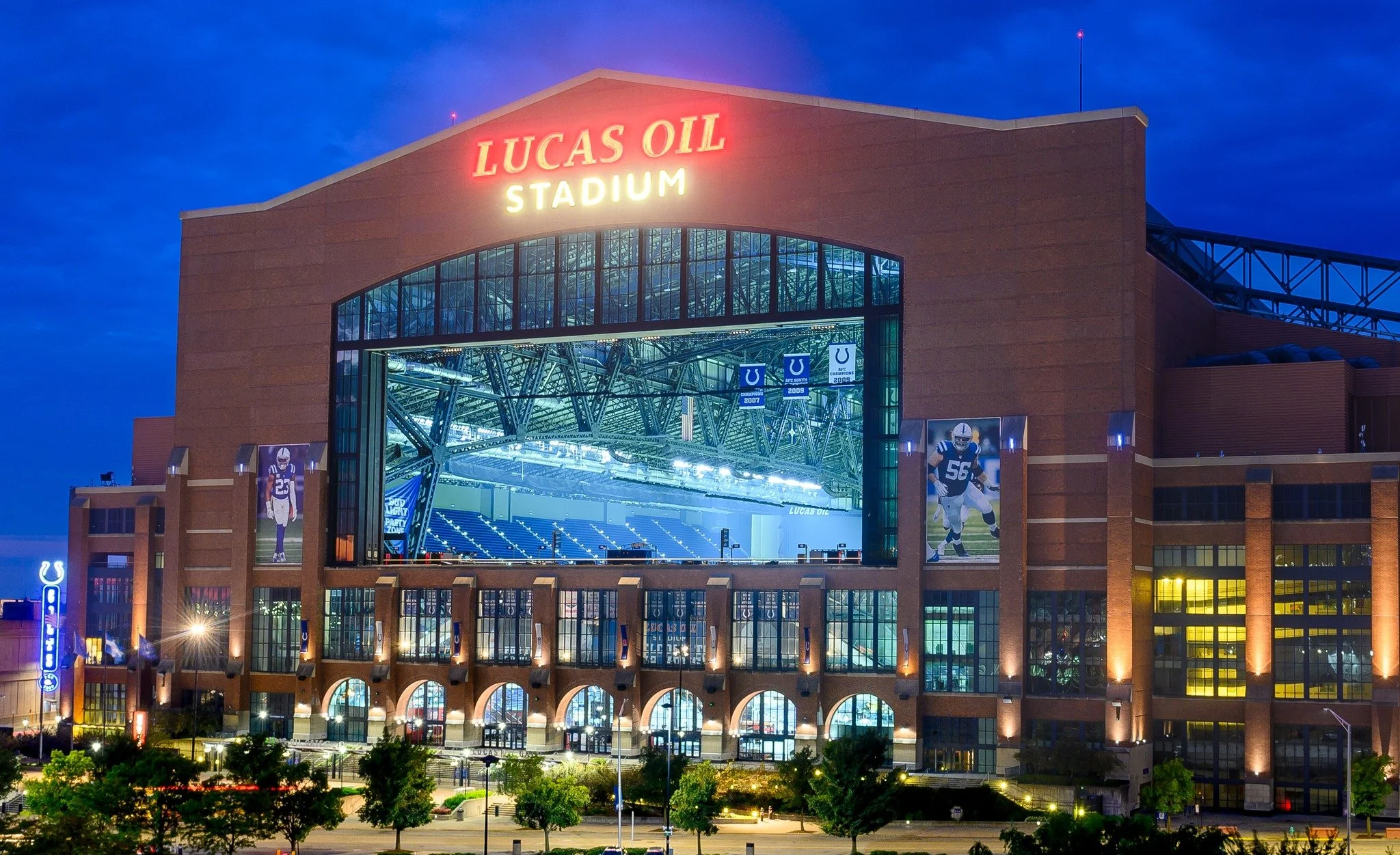 lucas oil.jpg