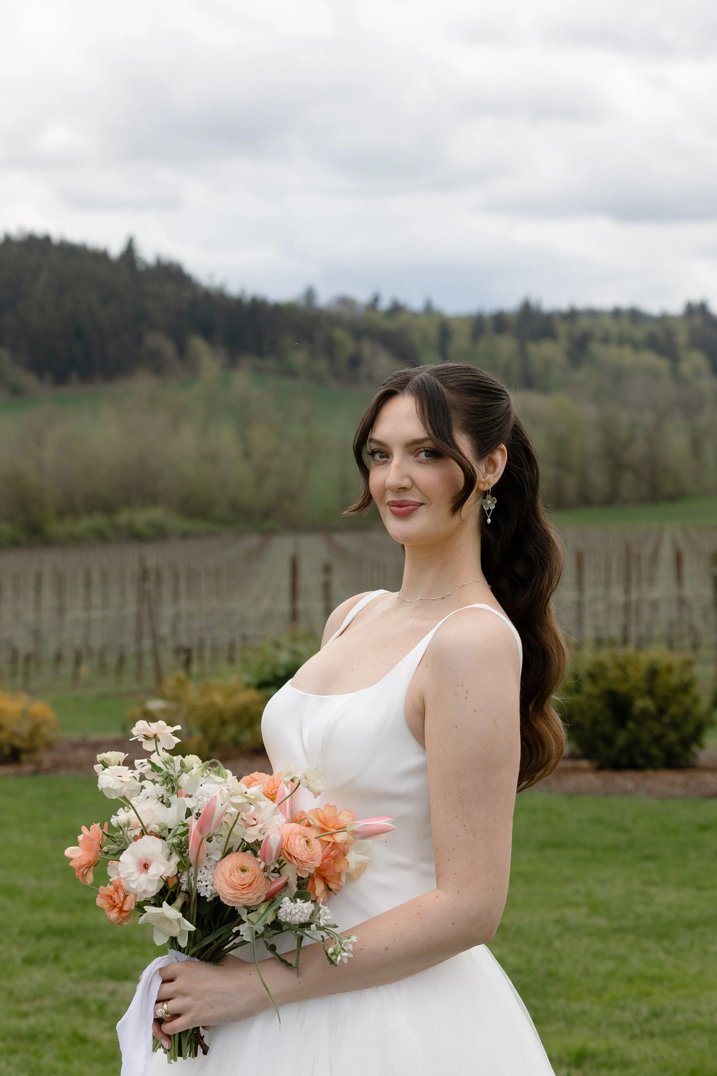 RWP_Oregon.Wedding.Photographer_FarmOnGoldenHill-118.jpg