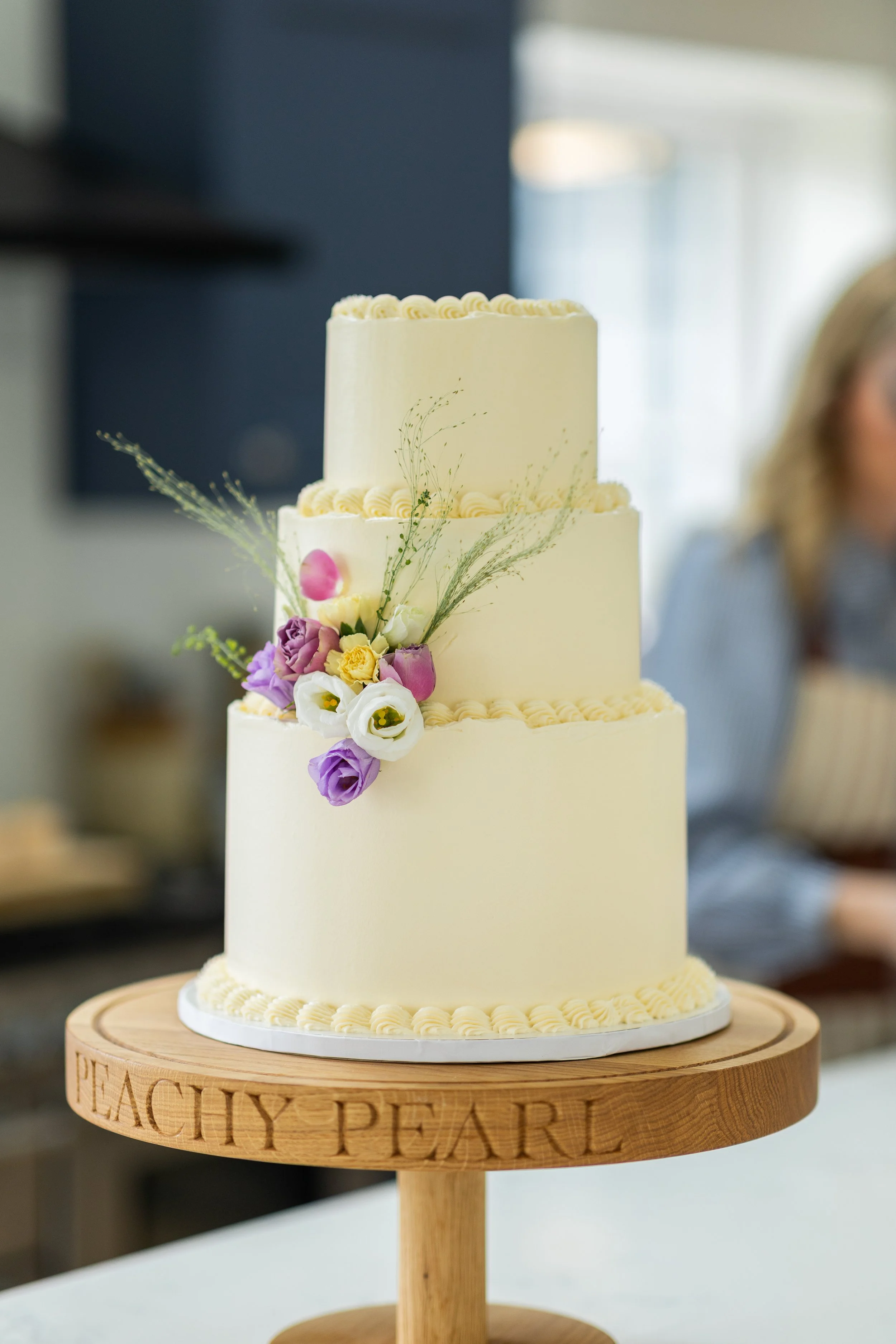HannahPartridgePhotography_PeachyPearlCakeBranding-0488.jpg