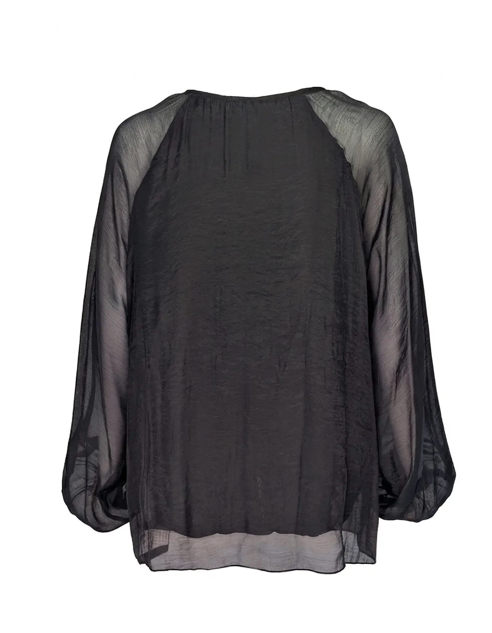 Rückansicht der schwarzen MAE Chiffonbluse mit Raglanärmeln und fließendem Fall.