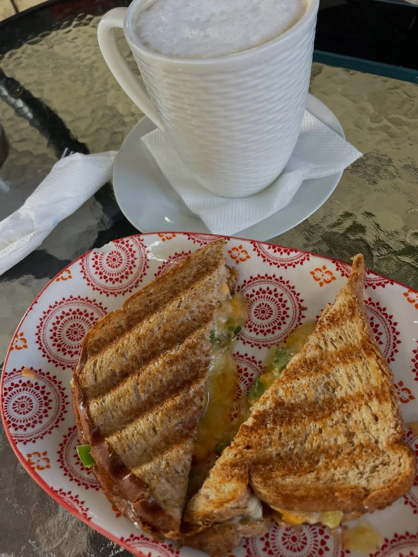 Cheesy. Gooey. Full of flavour 🧀🔥

Our Indian Grilled Cheese is all about that melt. Layers of perfectly spiced filling, rich cheese pulling with every bite, and bold flavours that hit just right.

Comfort food, the Courthouse way. Come hungry 🤍

