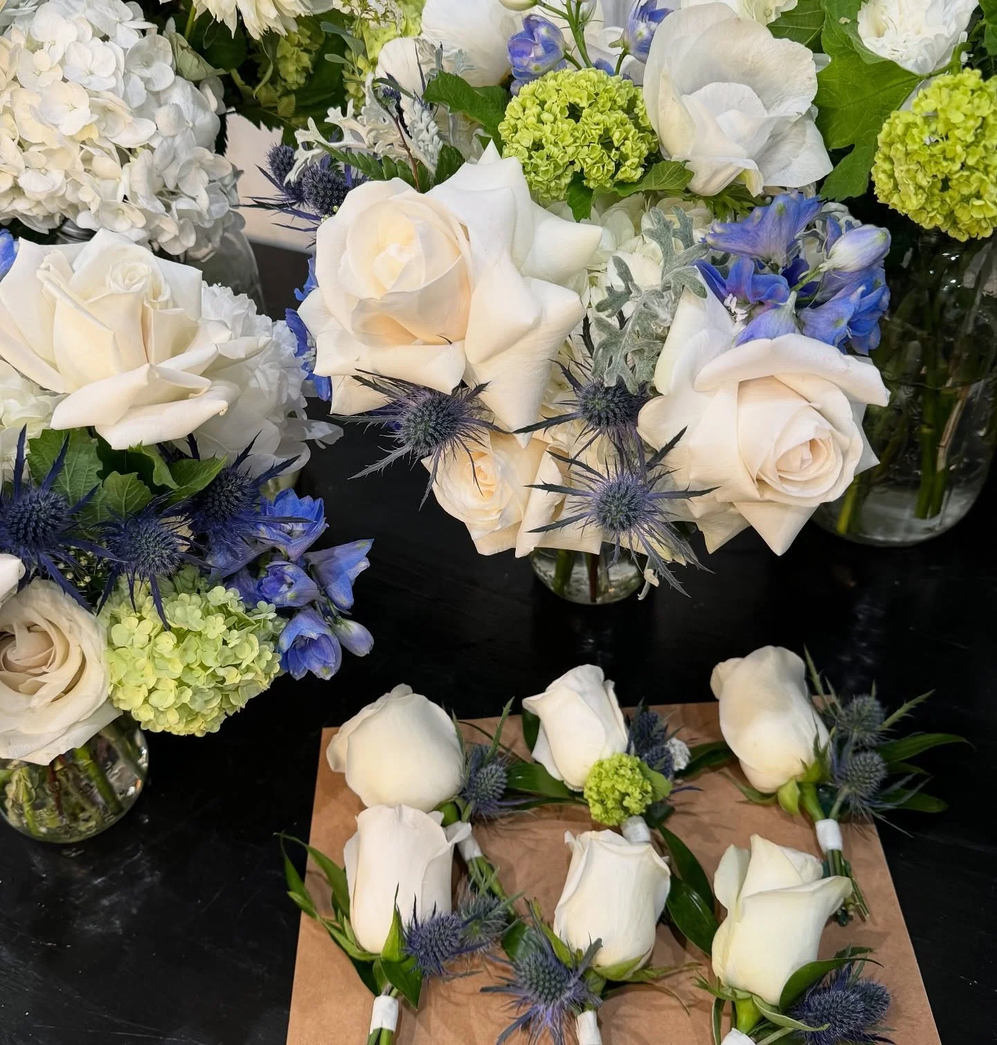 Something blue 💒💙

#ninaaliceblooms #weddingflowers #norfolkwedding #suffolkwedding #suffolkflorist #cambridgewedding #cambridgeflorist #norfolkflorist