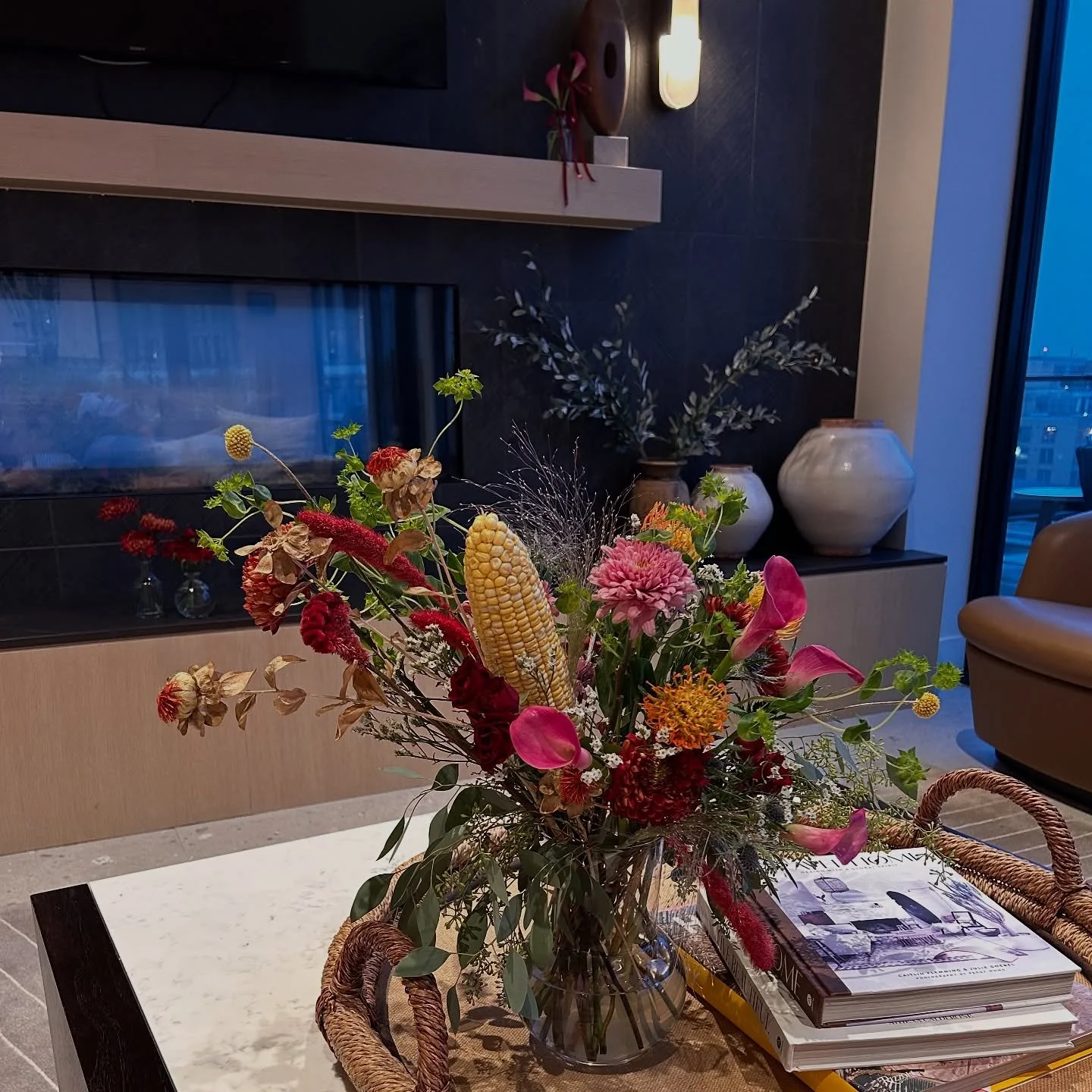 Autumn settings ❤️&zwj;🔥🌽🍂

#elyflorist #cambridgeflorist #norfolkflorist #suffolkflorist #eventfloristnorfolk #eventfloristsuffolk #eventfloristcambridge