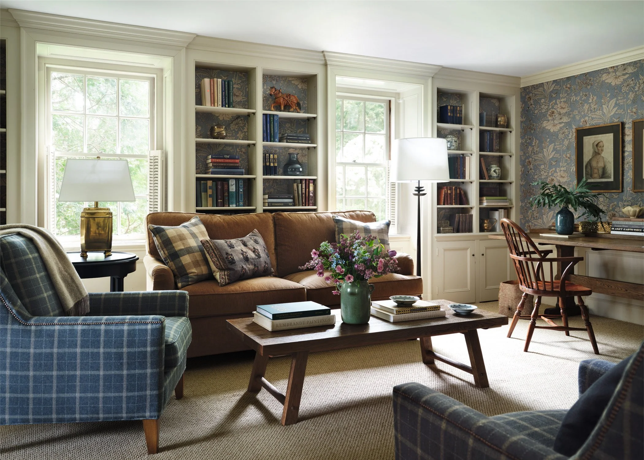 sacris-design-nashua-georgian-revival-library-floral-wallcovering-original-bookcases.jpg