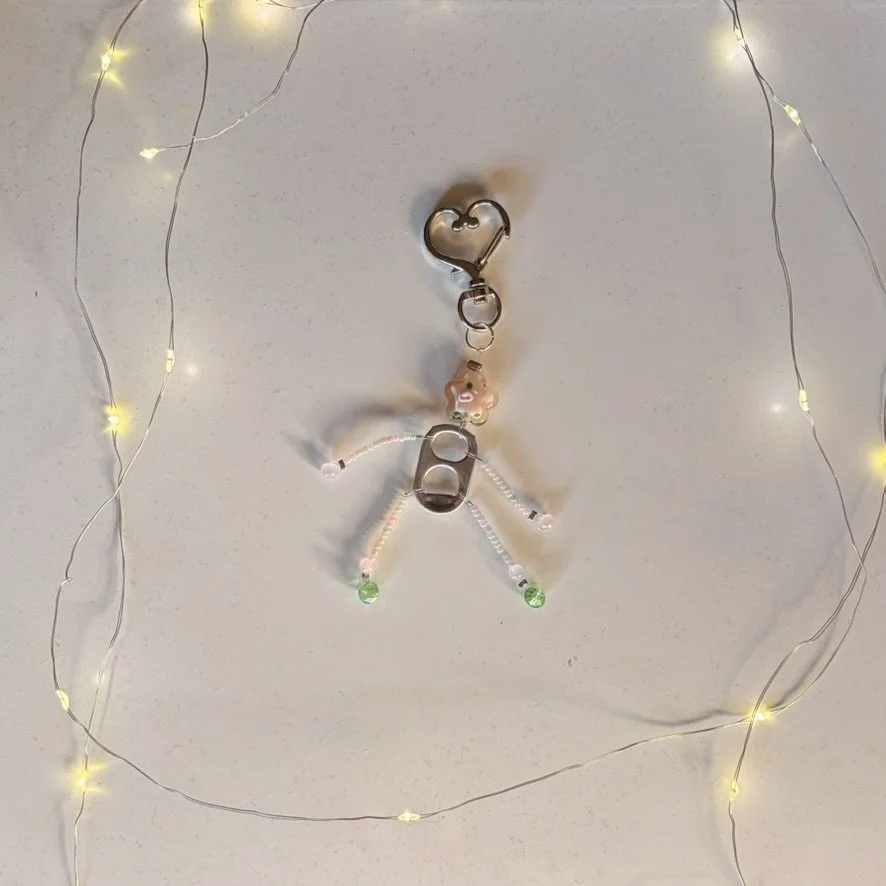 SPRING CAN TAB MAN KEYCHAIN