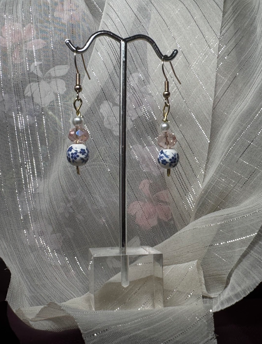 WONDERLAND EARRINGS