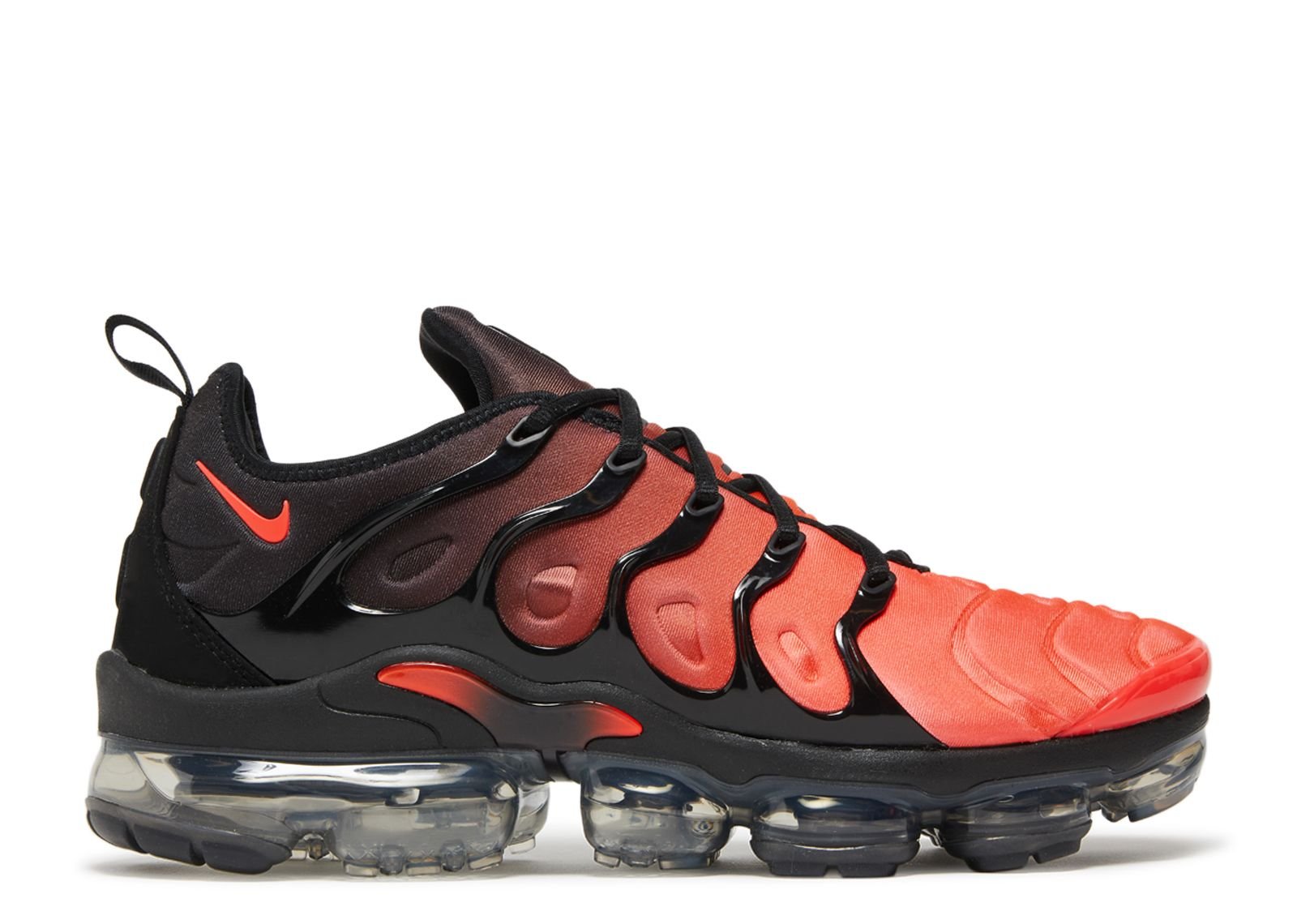 VAPORMAX PLUS 'BLACK CRIMSON GRADIENT'.jpeg