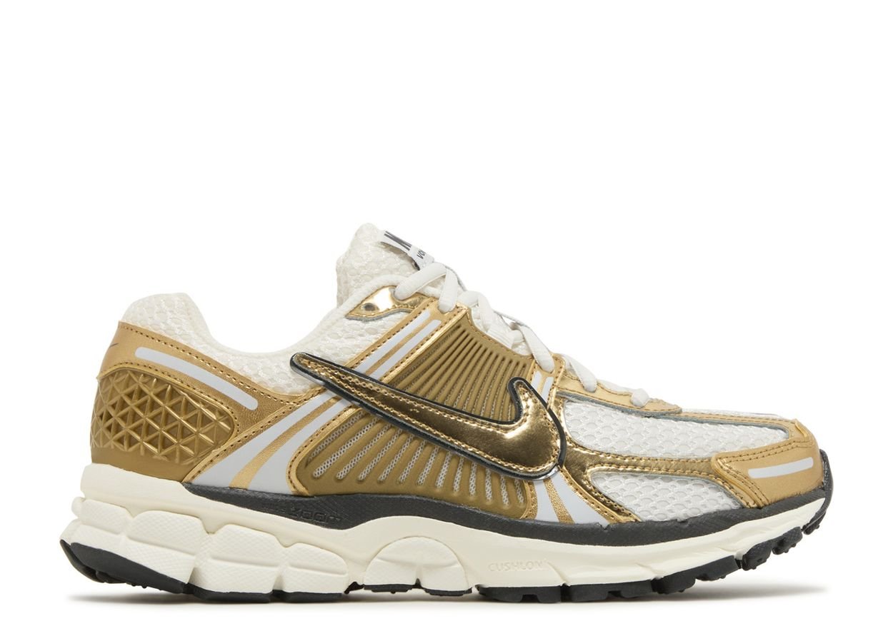 Zoom Vomero 5 'Metallic Gold'.jpeg