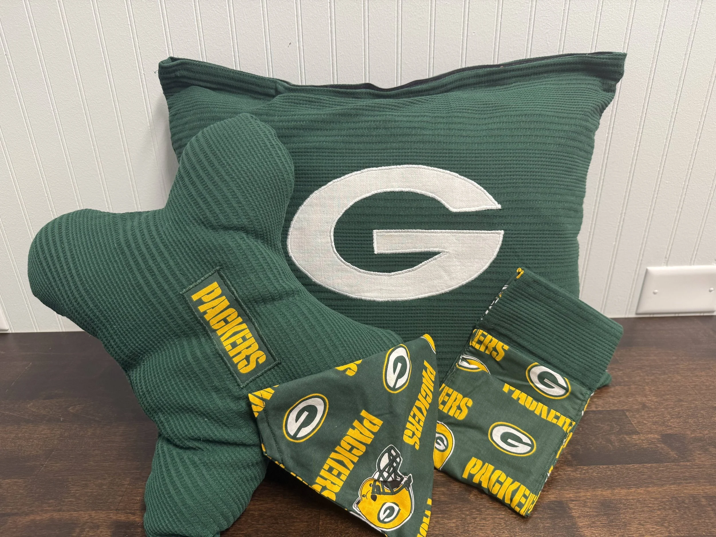 Green Bay Packers Dog Set