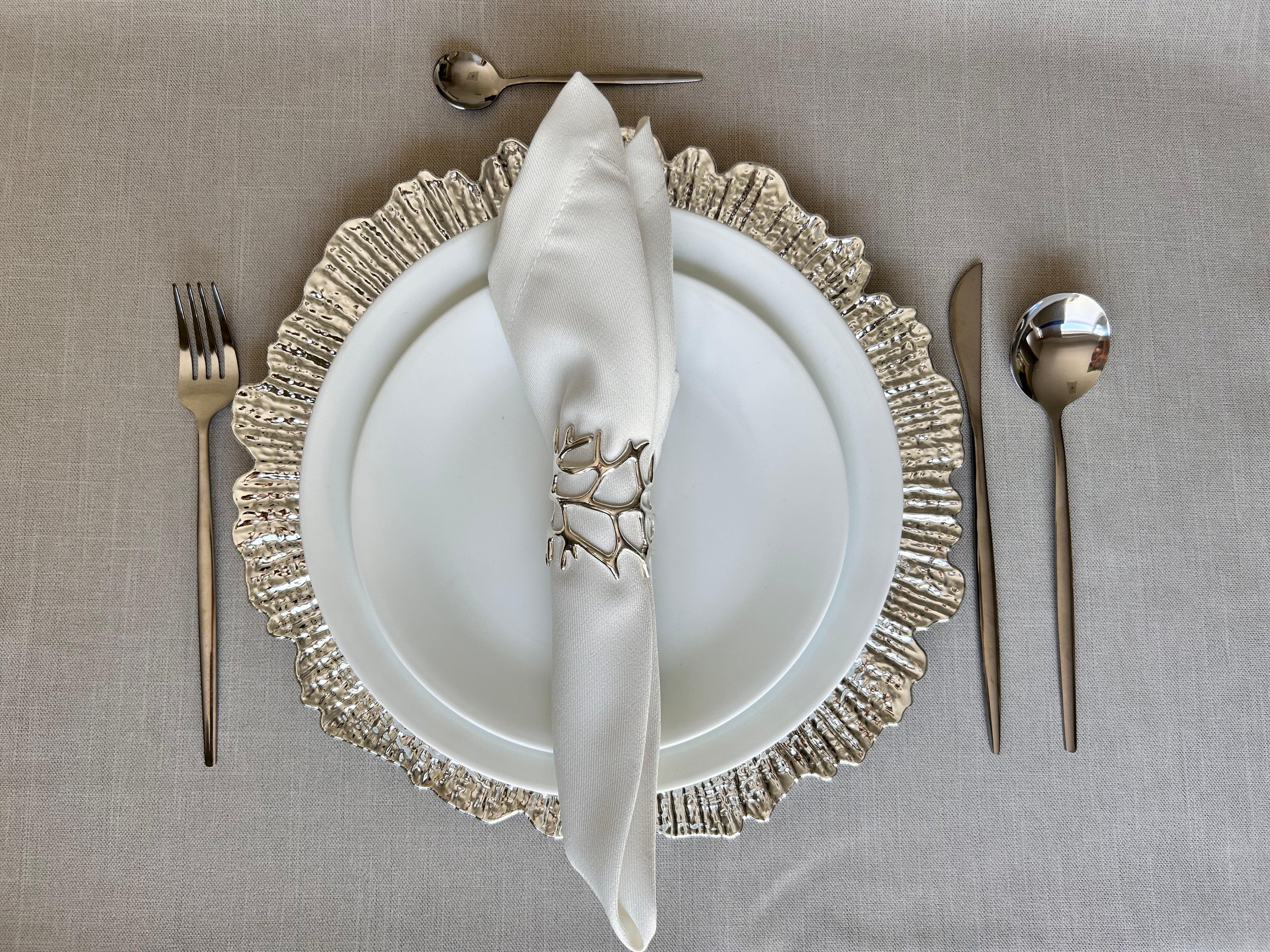 MANTEL REDONDO GRIS