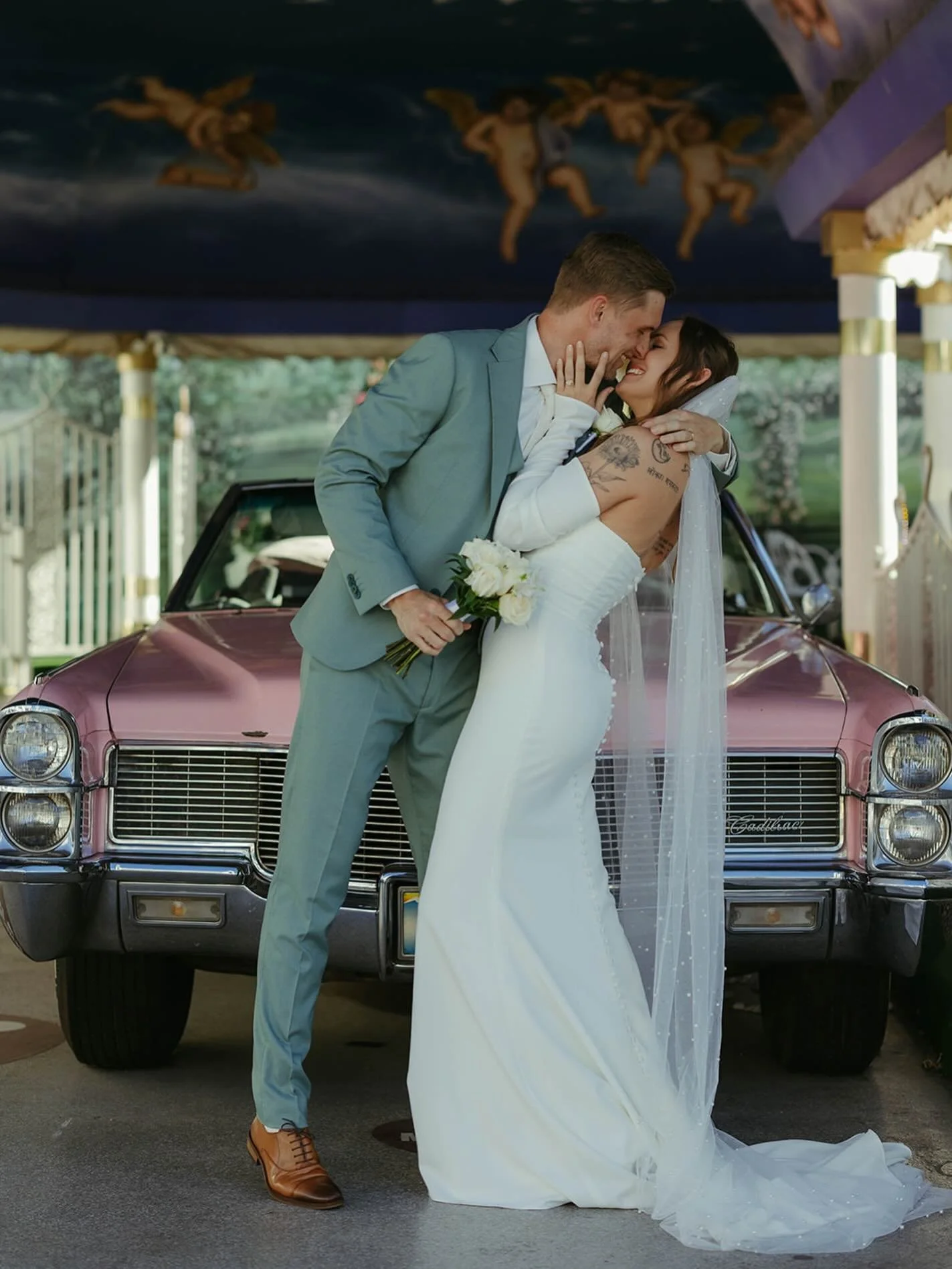 2025&hellip; the year we eloped in Vegas 🥂💖

@ricardoprins18 I love how getting married in Vegas was somehow the most chill part of our year 🥲 

📷 @jesseeallenphotography the best elopement photographer ever, we love you! 🫶

&mdash;

[relationsh