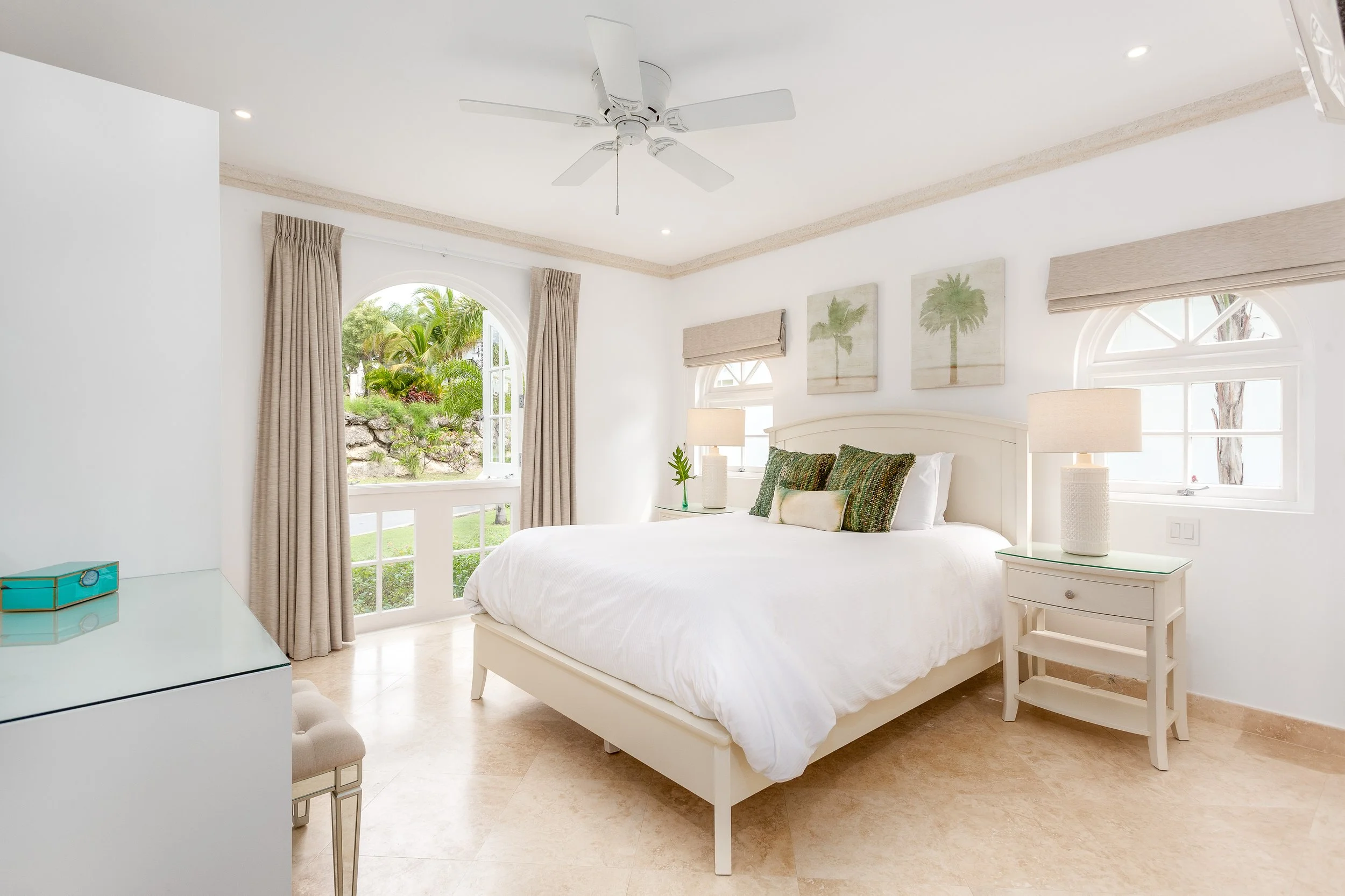 Entrance Bedroom.jpg