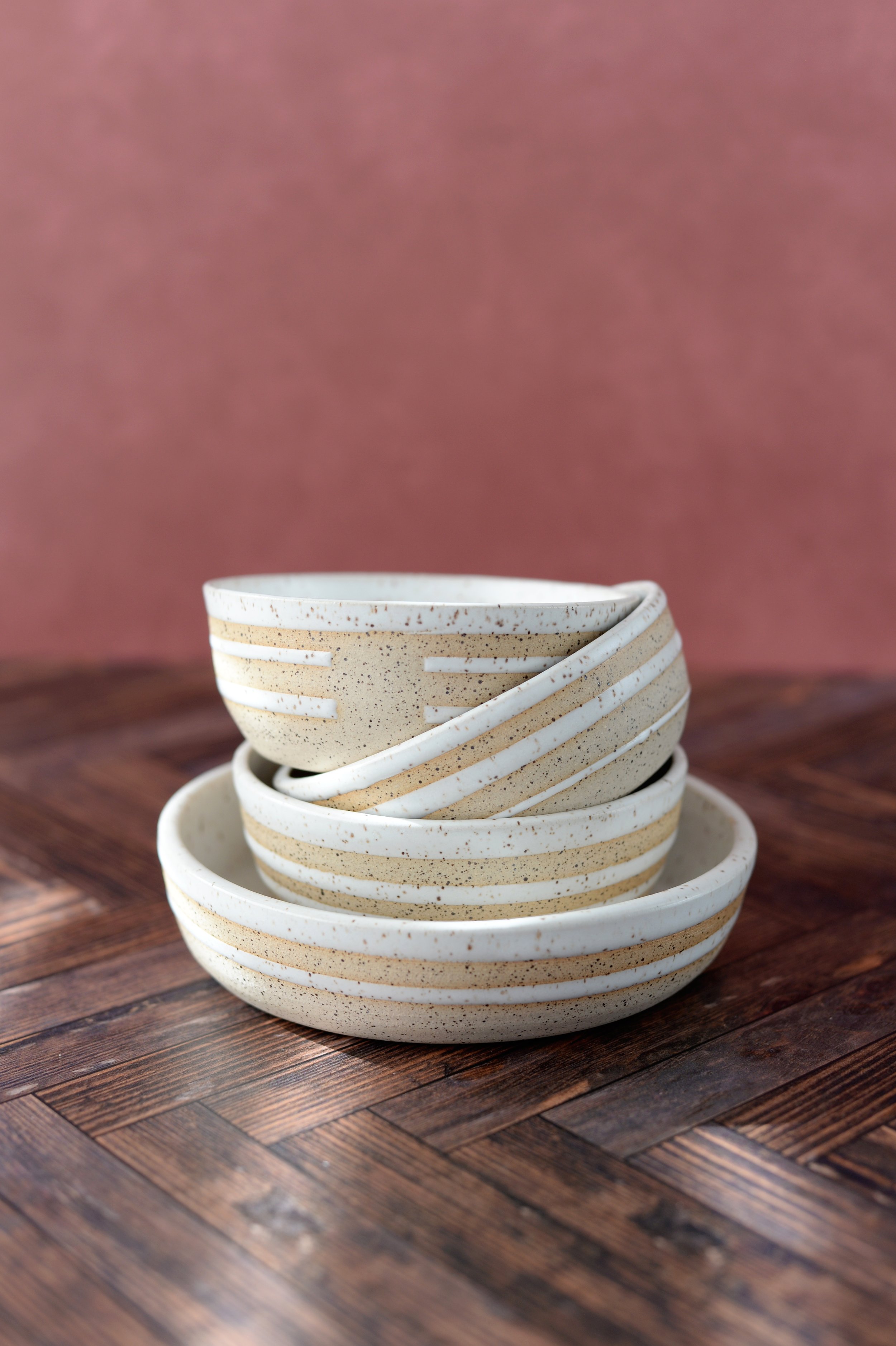 White Striped Bowl Set